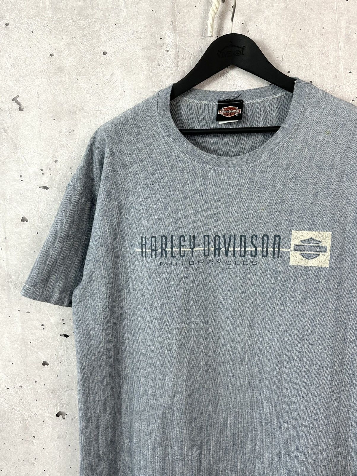 Vintage Vintage Harley-Davidson 1997 Made in USA Blue T-shirt Size US XL / EU 56 / 4 - 3 Thumbnail