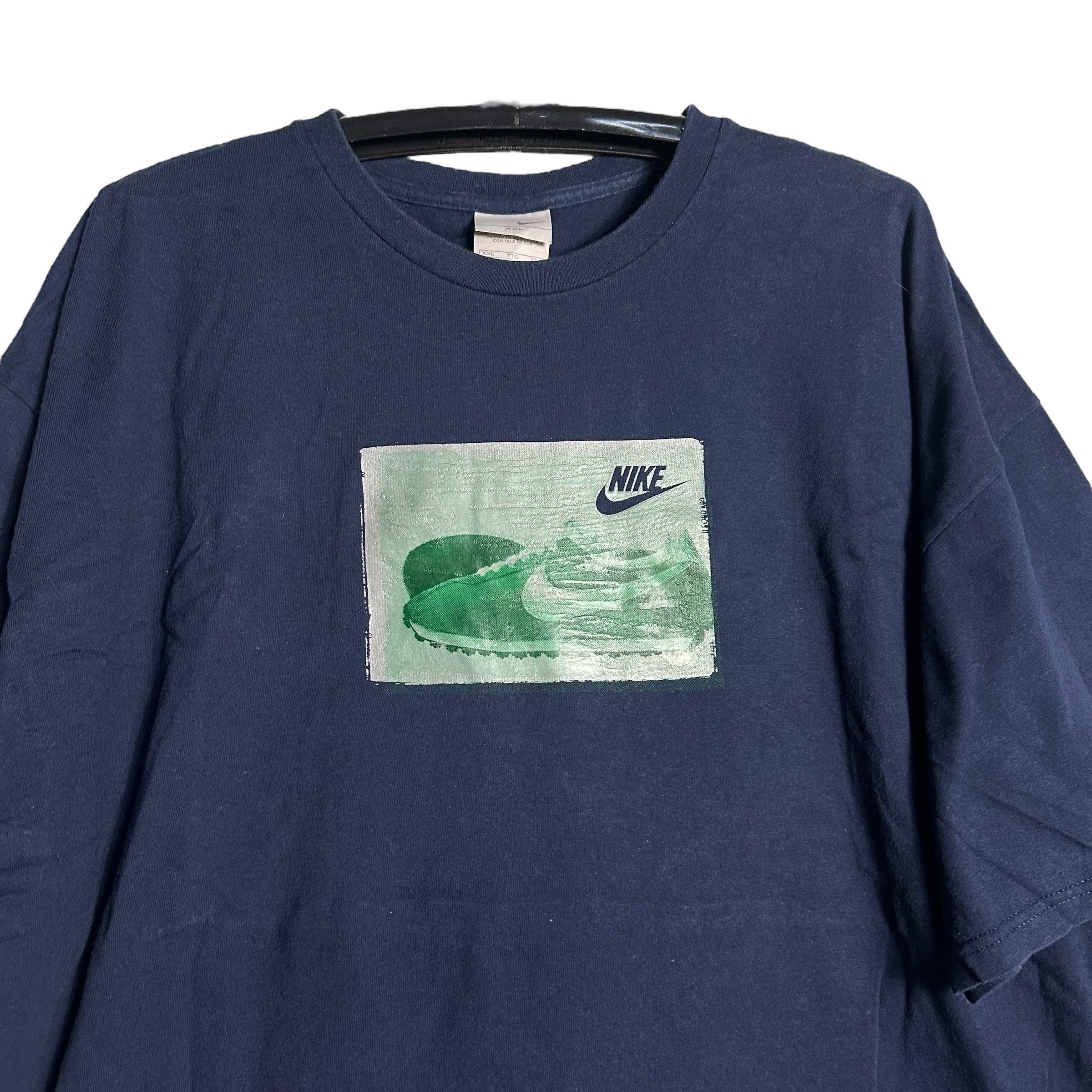 Nike 🔥RARE🔥Vintage Nike All Print Waffle Trainer Shoes T-shirt Size US XXL / EU 58 / 5 - 2 Thumbnail