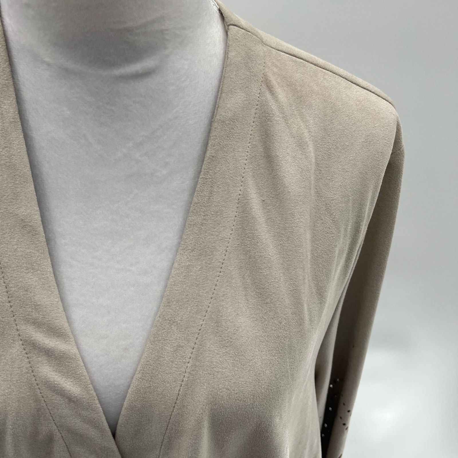 Chicos Chico's Size 3 (XL) Faux Suede Tan Blazer Jacket Size 3XL / US 20-22 - 4 Thumbnail