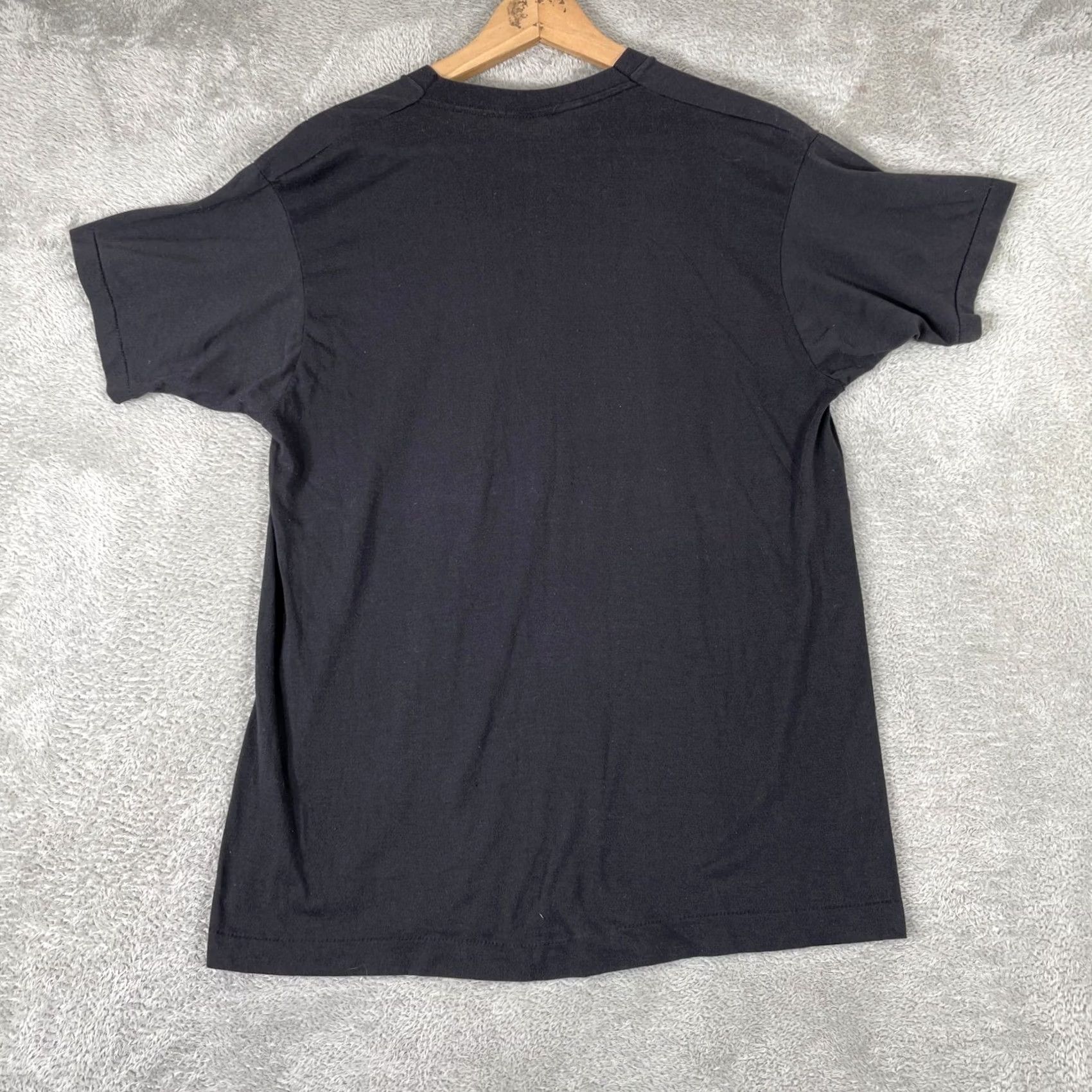 Vintage VINTAGE Elvis Presley Graphic T Shirt Large Black Rock and Roll Music Womens Size L / US 10 / IT 46 - 2 Thumbnail