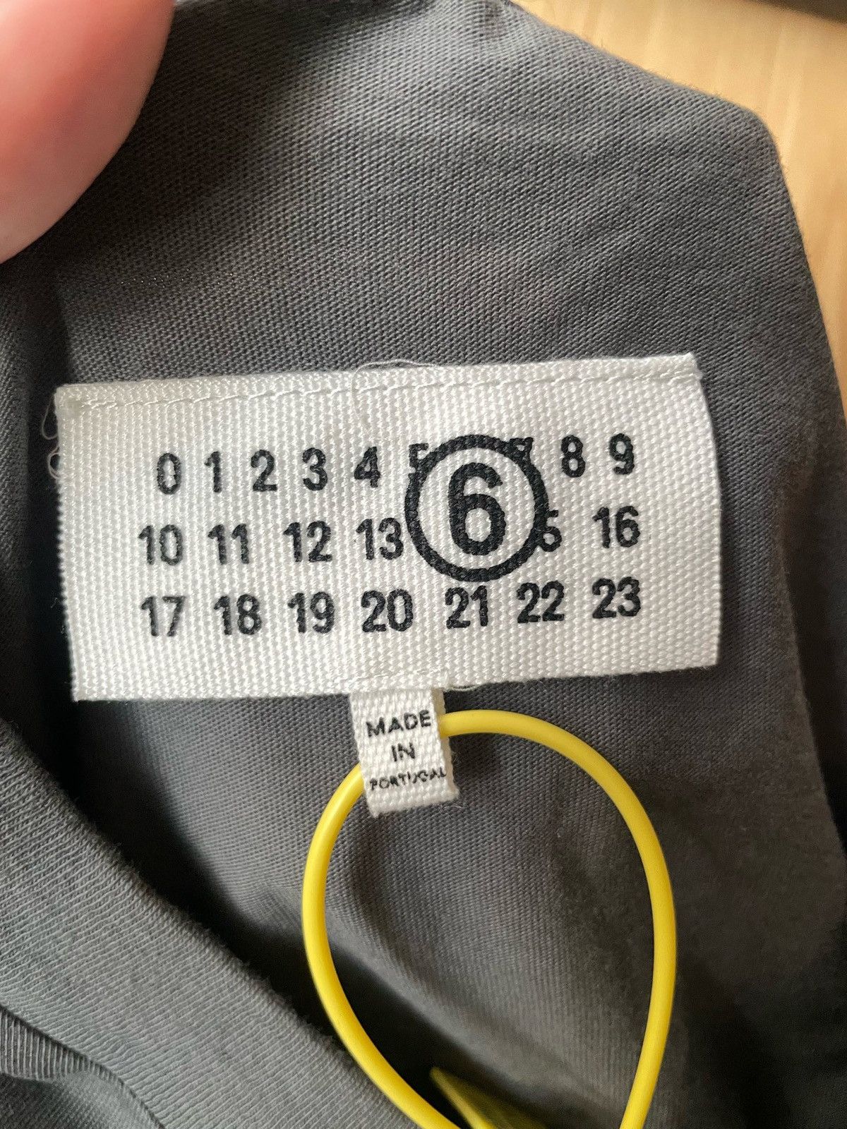Maison Margiela Maison Margiela MM6 Split Number Logo Tee Size US M / EU 48-50 / 2 - 8 Thumbnail