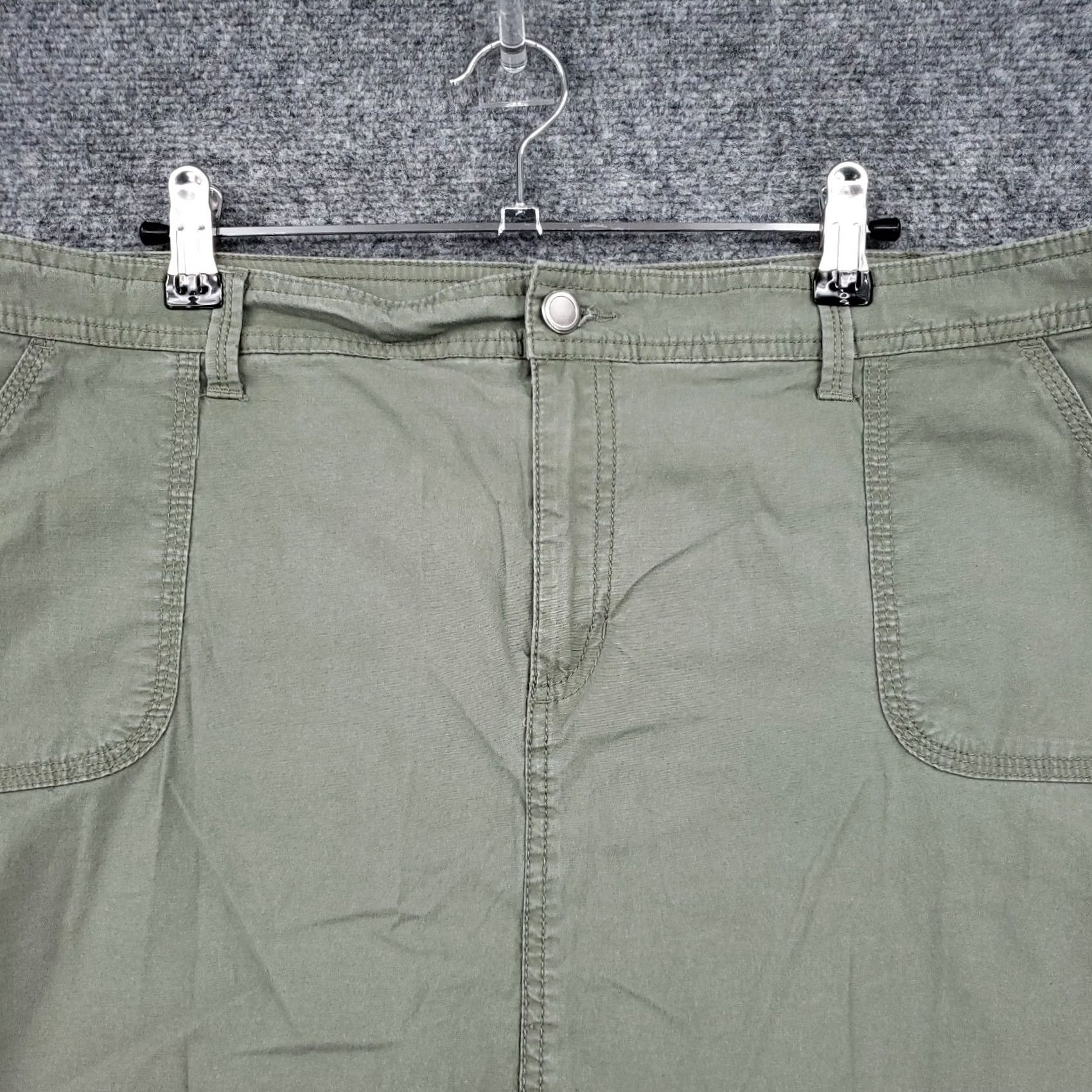 Croft & Barrow Croft & Barrow Skort Womens 18 Plus Green Short Skirt Stretch Comfort Pockets Zip Button Casual Travel Summer Spring Fall Plus Womens Green Skort 18 Size 40" / US 18 - 3 Thumbnail