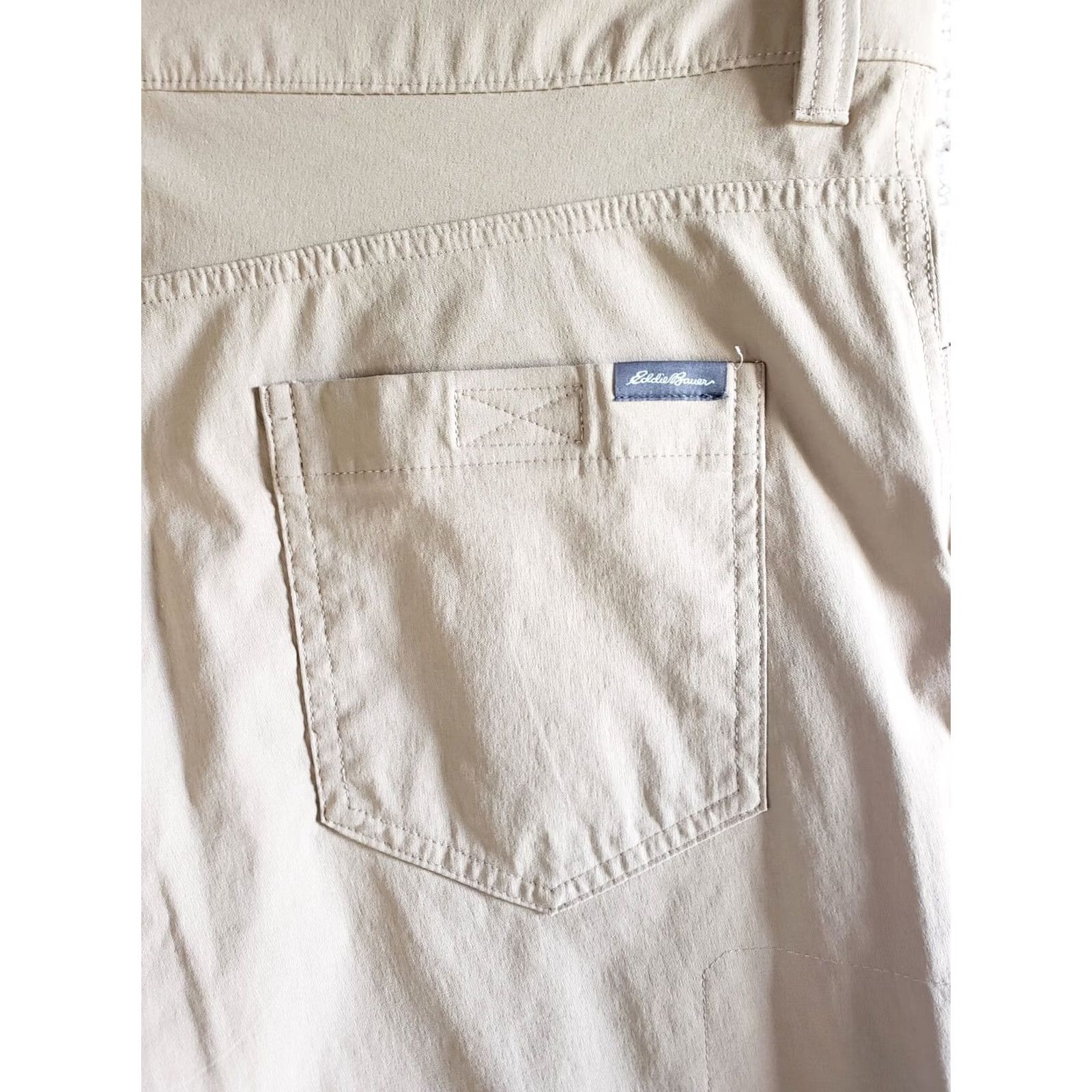 Eddie Bauer Eddie Bauer Mens Convertible Tech Pants Pants 32x30 Khaki Tan Stretch Pockets 5-Pocket Regular Straight Beige Mens Size US 32 / EU 48 - 7 Thumbnail