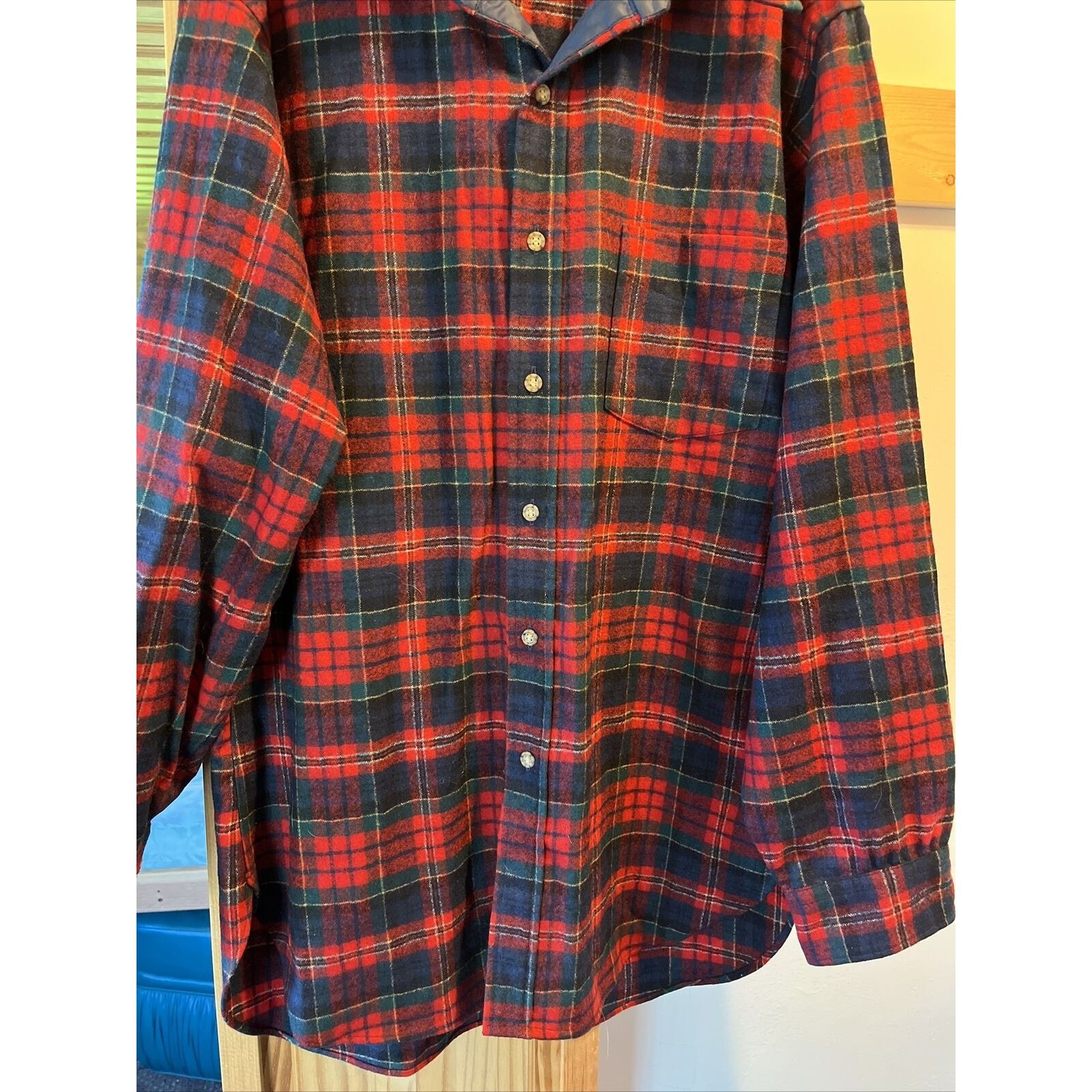 Pendleton Pendleton Vintage Men’s M Red Plaid LS Button Wool Flannel Size US M / EU 48-50 / 2 - 8 Thumbnail