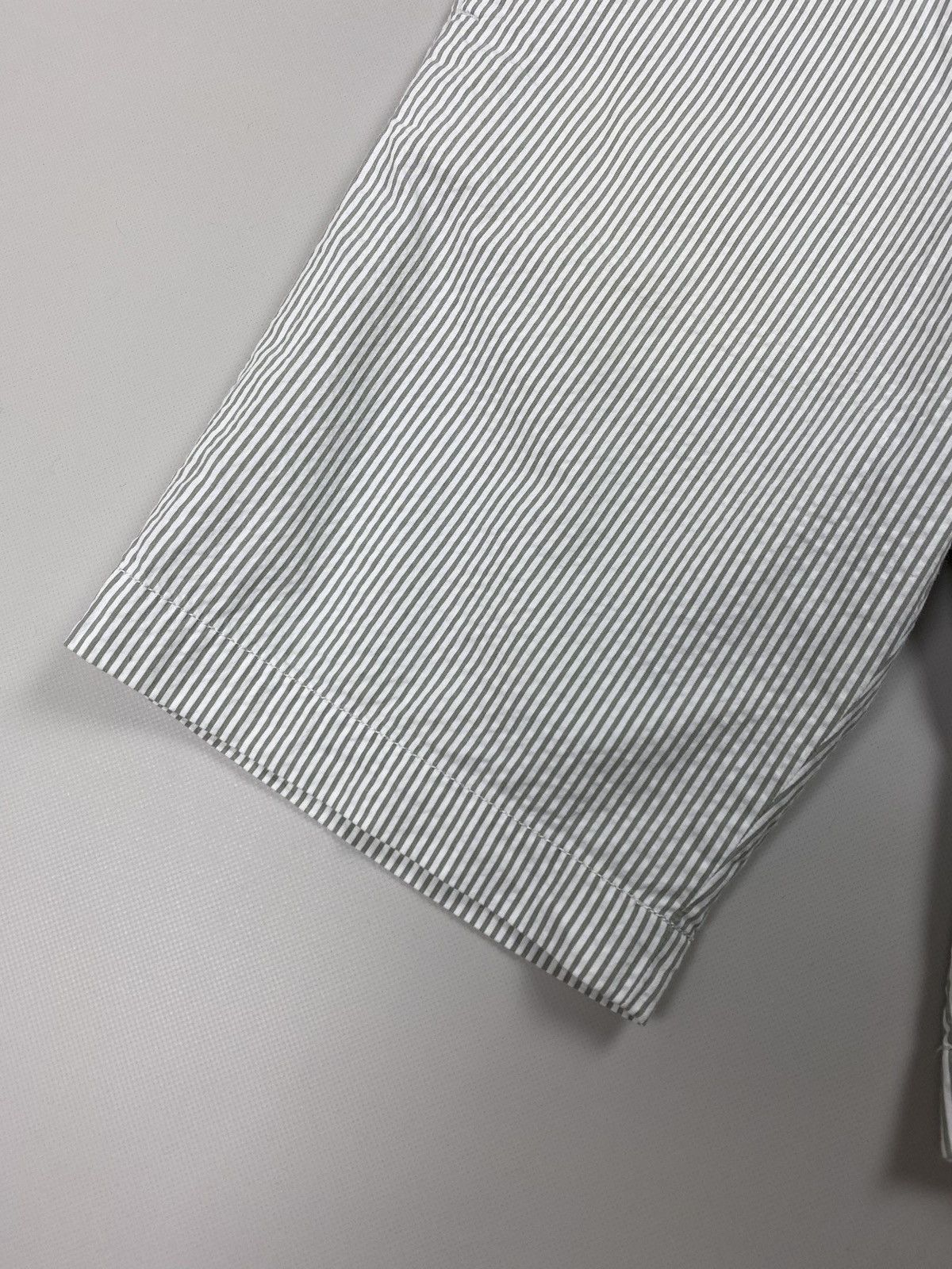 Lacoste Lacoste men’s striped chino shorts Size US 33 - 6 Thumbnail