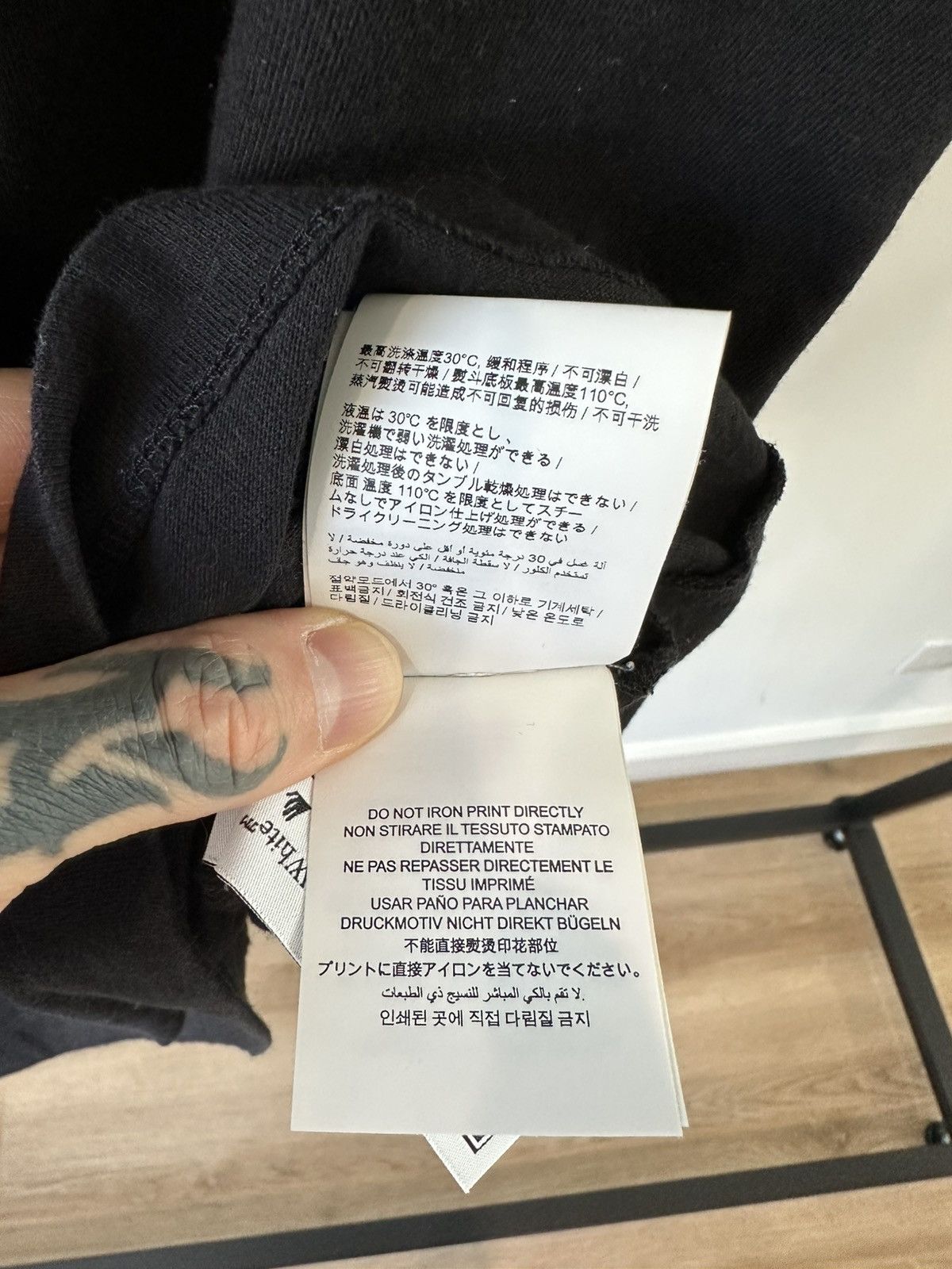 Off-White Off-White T-Shirt Size US XXS / EU 40 - 8 Thumbnail