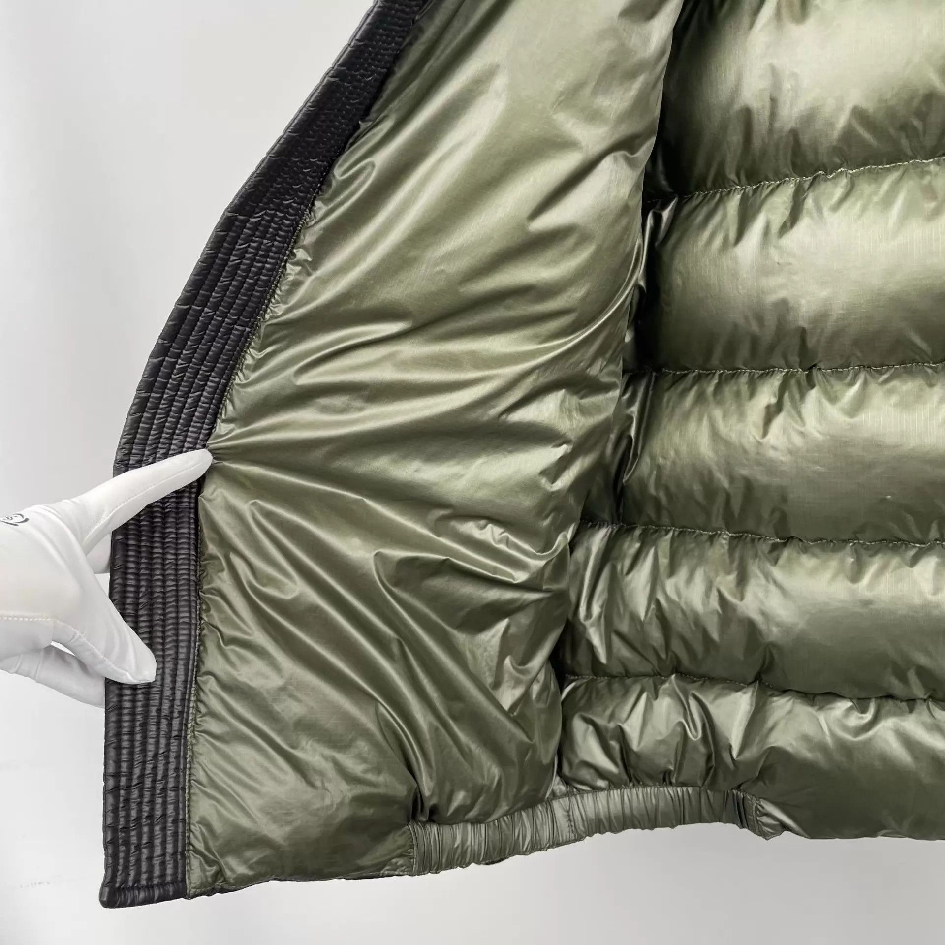 Prada Prada Black Puffer Jacket Size 50 260424XY1XH02 Size US M / EU 48-50 / 2 - 3 Thumbnail