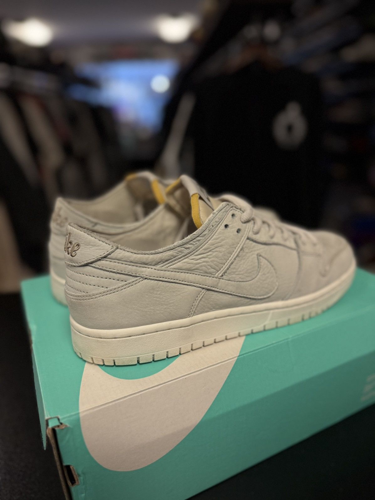 Nike Nike SB Dunk Low Pro Decon Shoes Light Bone AA4275-001 Size US 11 / EU 44 - 2 Thumbnail