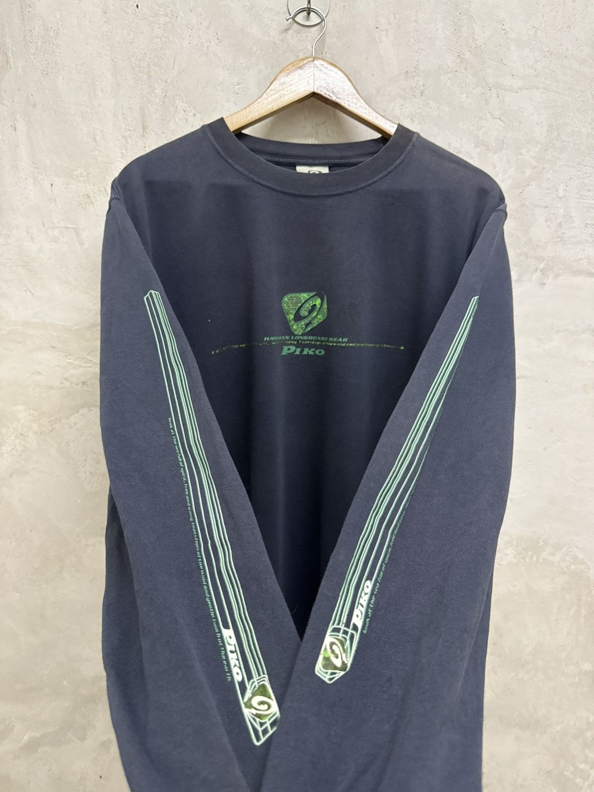 2000s Piko Surf Faded y2k L/S T Shirt