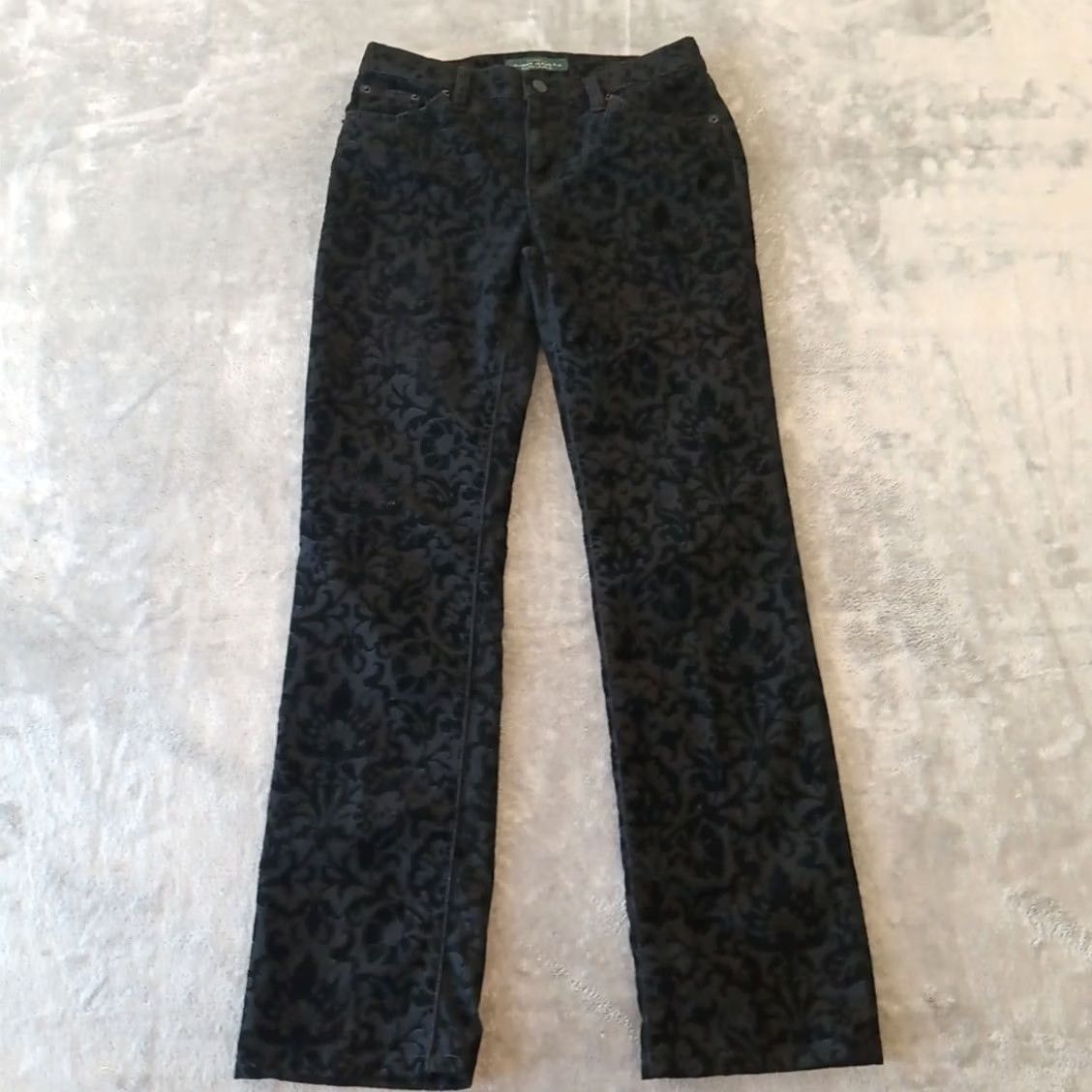 Ralph Lauren Lauren Ralph Lauren Pants Womens Size 4 Black Floral Velvet 27x29 Mid Rise Pants Size 27" / US 4 / IT 40 - 2 Thumbnail