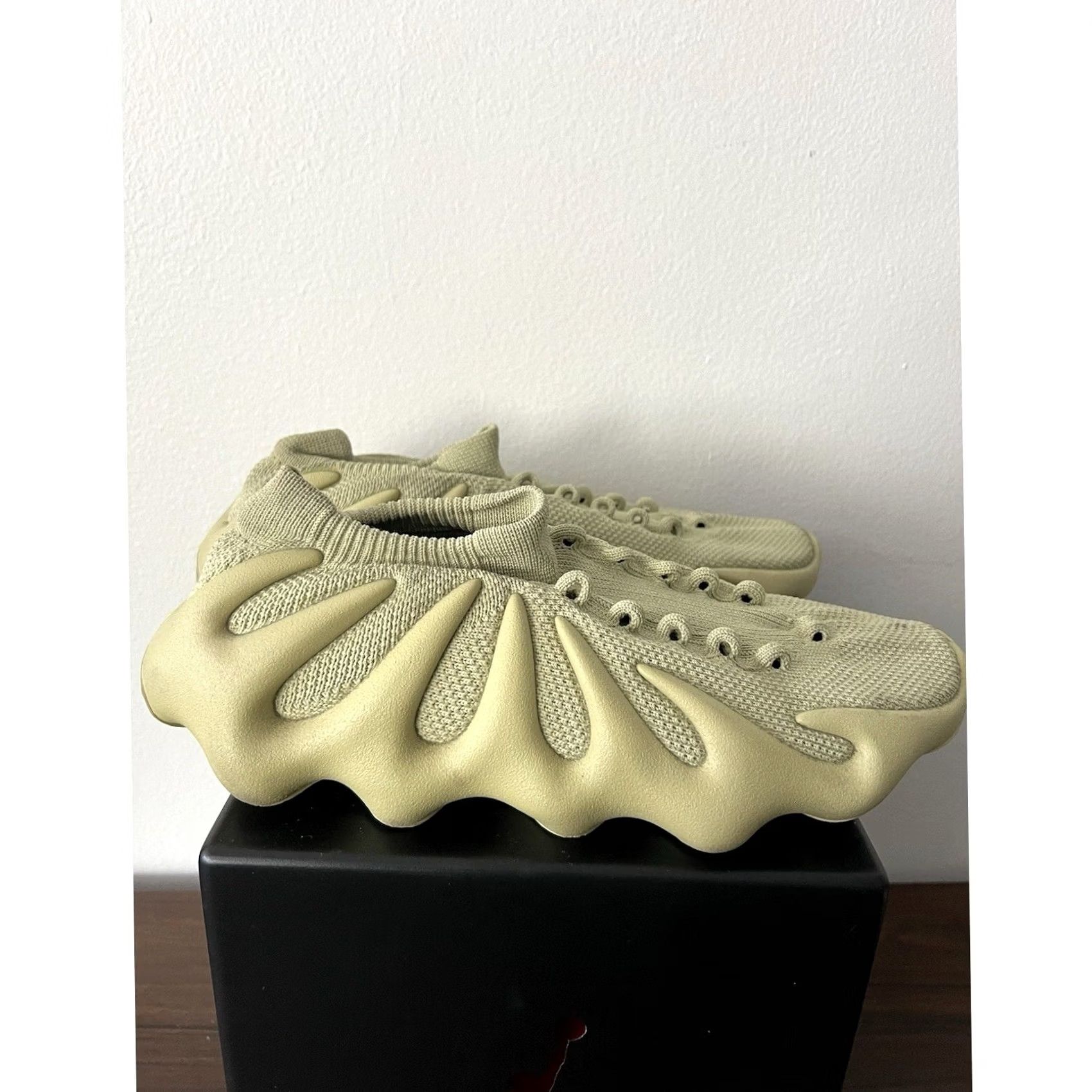 Adidas Adidas Yeezy 450 Resin Sneaker Men 9 US Green Size US 9 / EU 42 - 3 Thumbnail