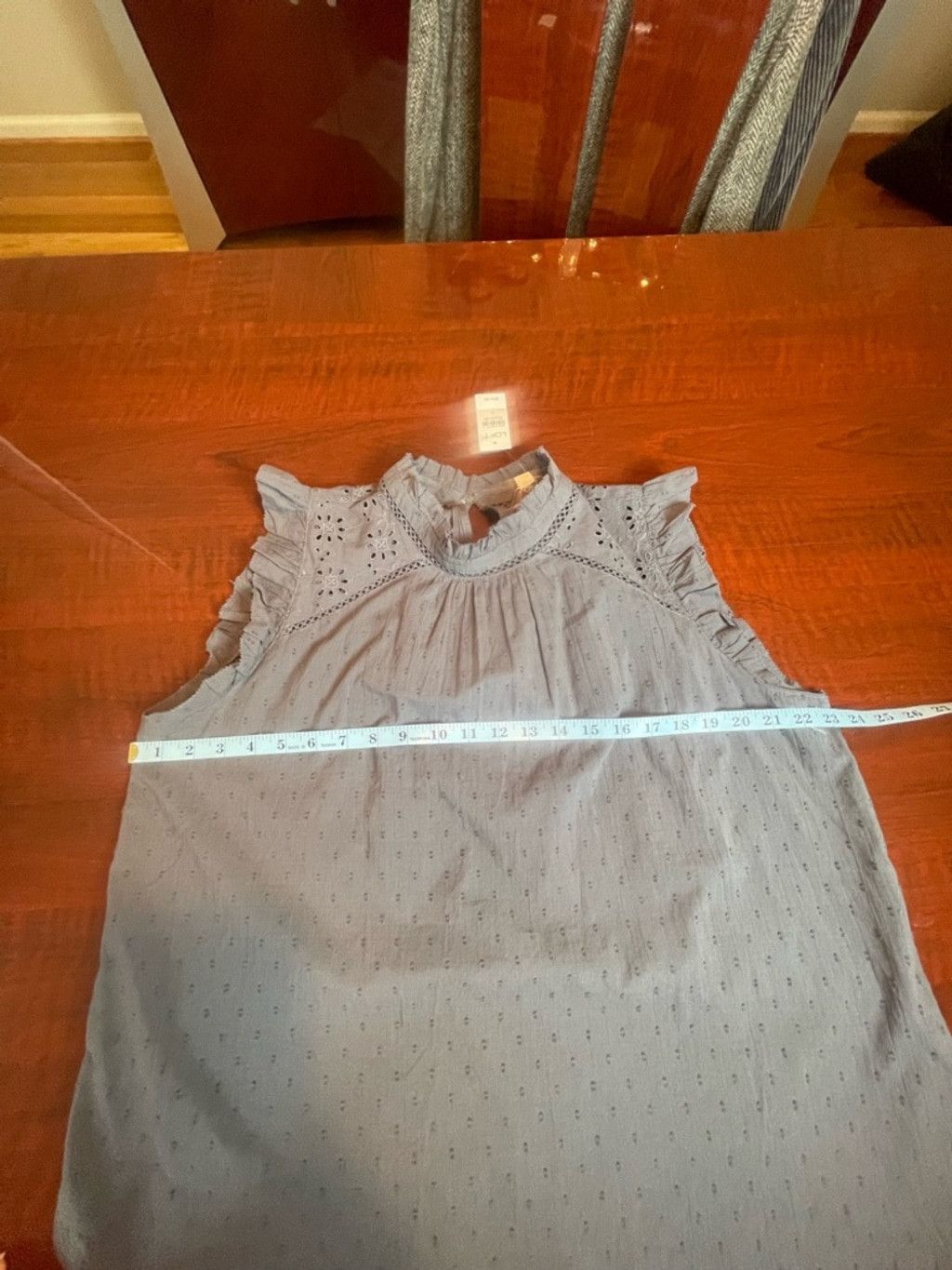 Loft LOFT Grey Eyelet Mock Neck Top L Cottagecore Coquette Blouse Size L / US 10 / IT 46 - 7 Thumbnail