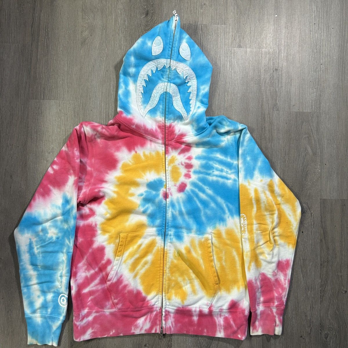 Bape BAPE Tie Dye PONR Shark Wide Full Zip Hoodie Size US M / EU 48-50 / 2 - 1 Thumbnail