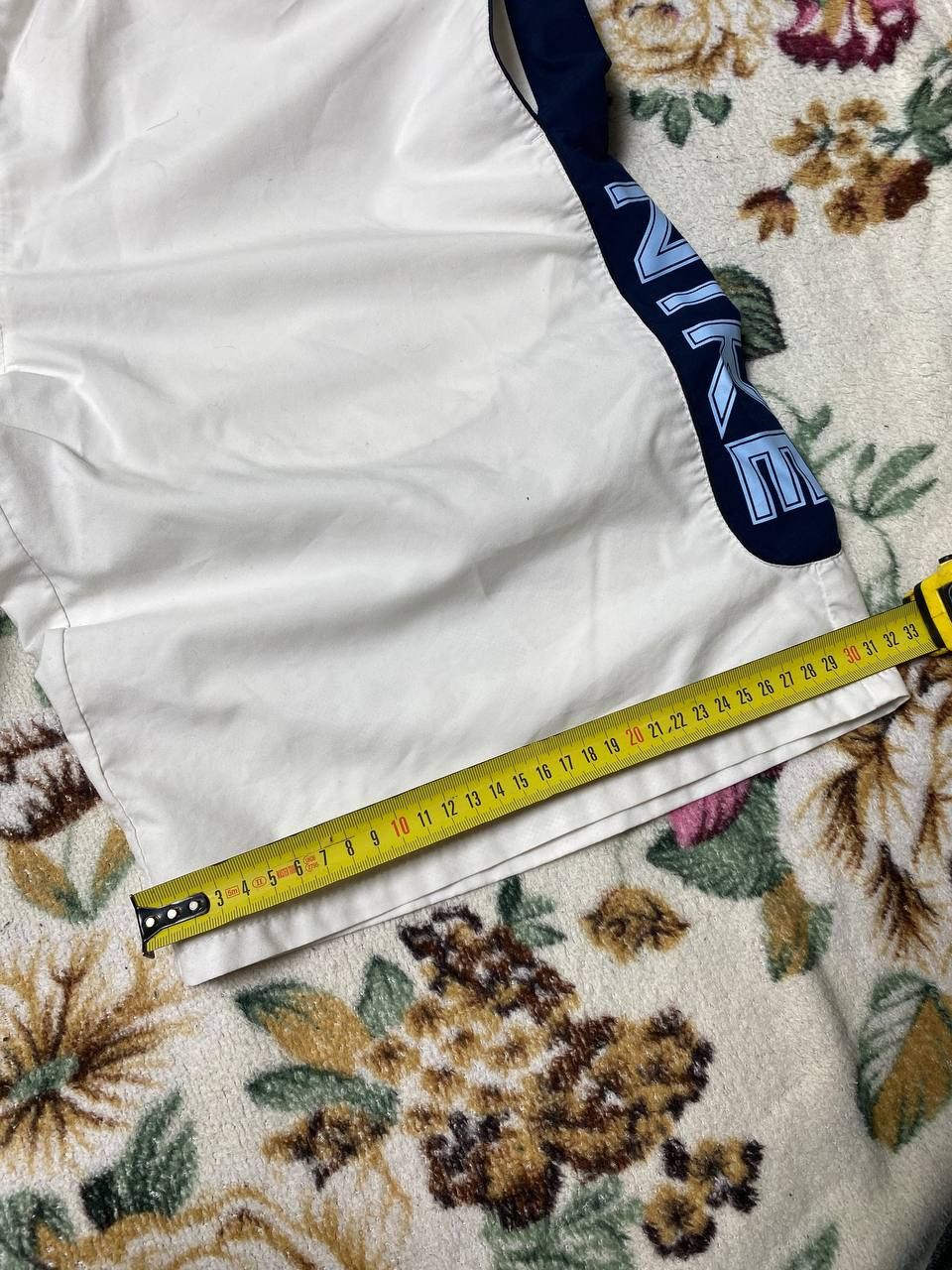 Nike Vintage Shorts big logo NIKE crazy Y2K streetwear Size US 34 / EU 50 - 9 Thumbnail