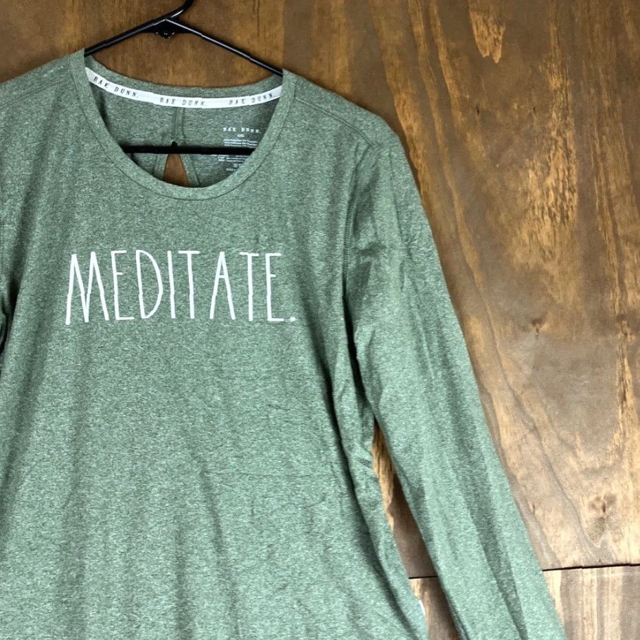 Vintage Rae Dunn Womens Shirt Green Meditate Eyelet Back Crew Neck Stretch Large Shirt Womens Green Meditate Eyelet Back Crew Neck Stretch Large Size L / US 10 / IT 46 - 5 Thumbnail