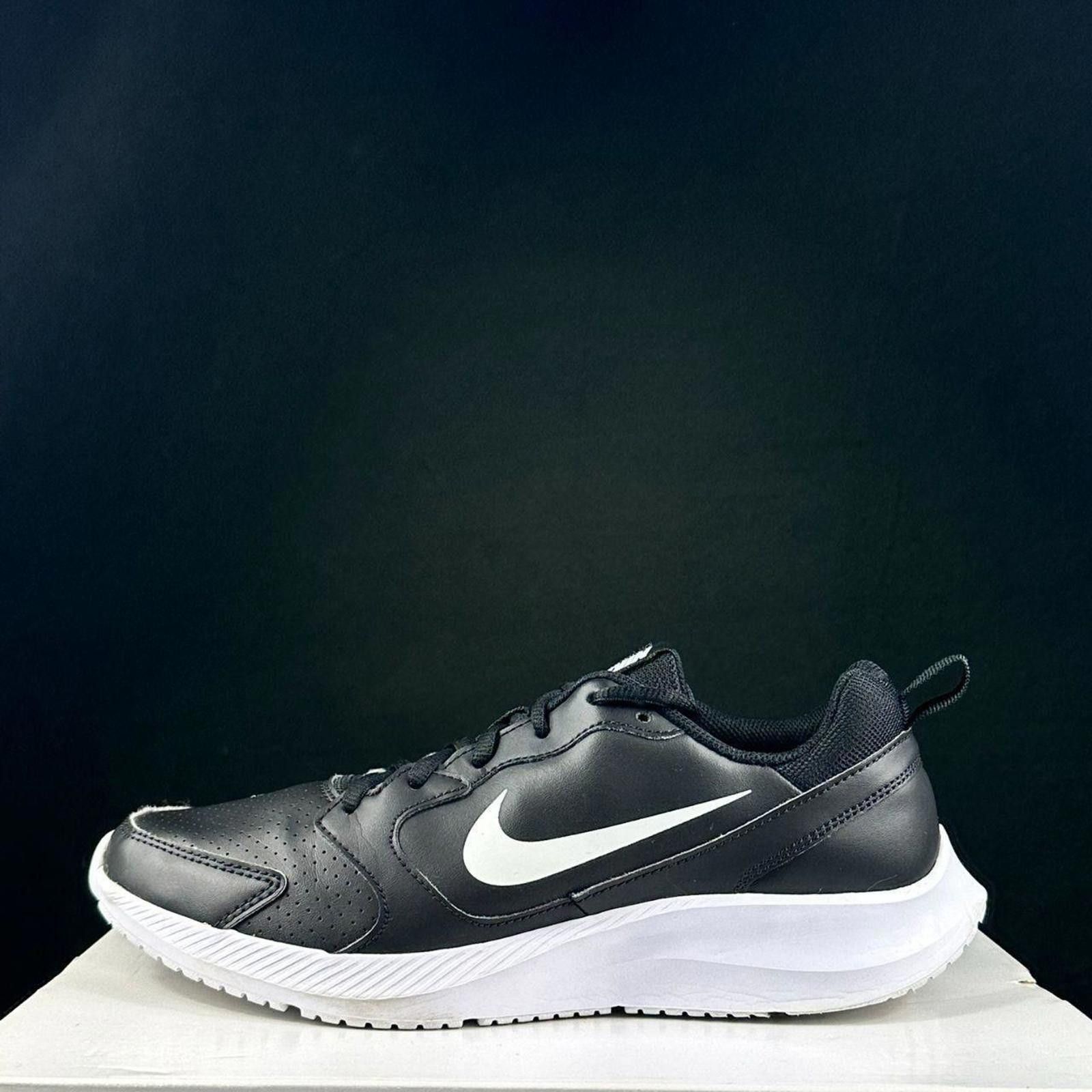 Nike Nike Downshifter 11 Black/White — US 8 / UK 7 / EU 41 Size US 8 / EU 41 - 1 Thumbnail