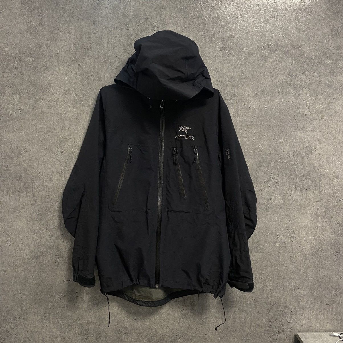【希少•廃盤】ARC'TERYX Beta LT Jacket M 15179 希少•廃盤】ARC'TERYX Beta LT Jacket M 15179 【公式通販】