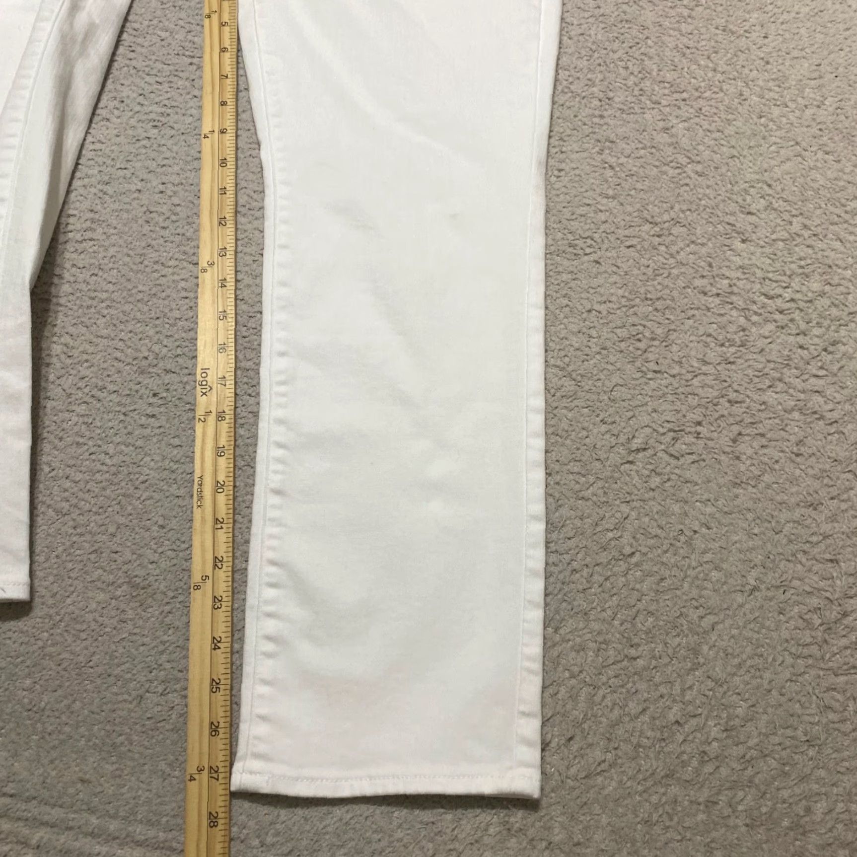 Talbots Talbots White Jeans Womens 12P Denim Light Wash Straight Leg High Rise Petite Shirt? Size 34" / US 12 / IT 48 - 6 Thumbnail