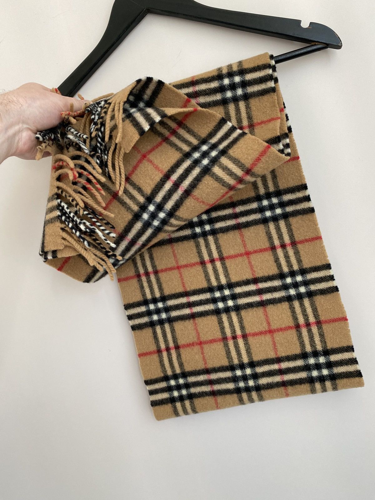 Burberry BURBERRY SCARF in CASHMERE NEW VINTAGE Size ONE SIZE - 3 Thumbnail