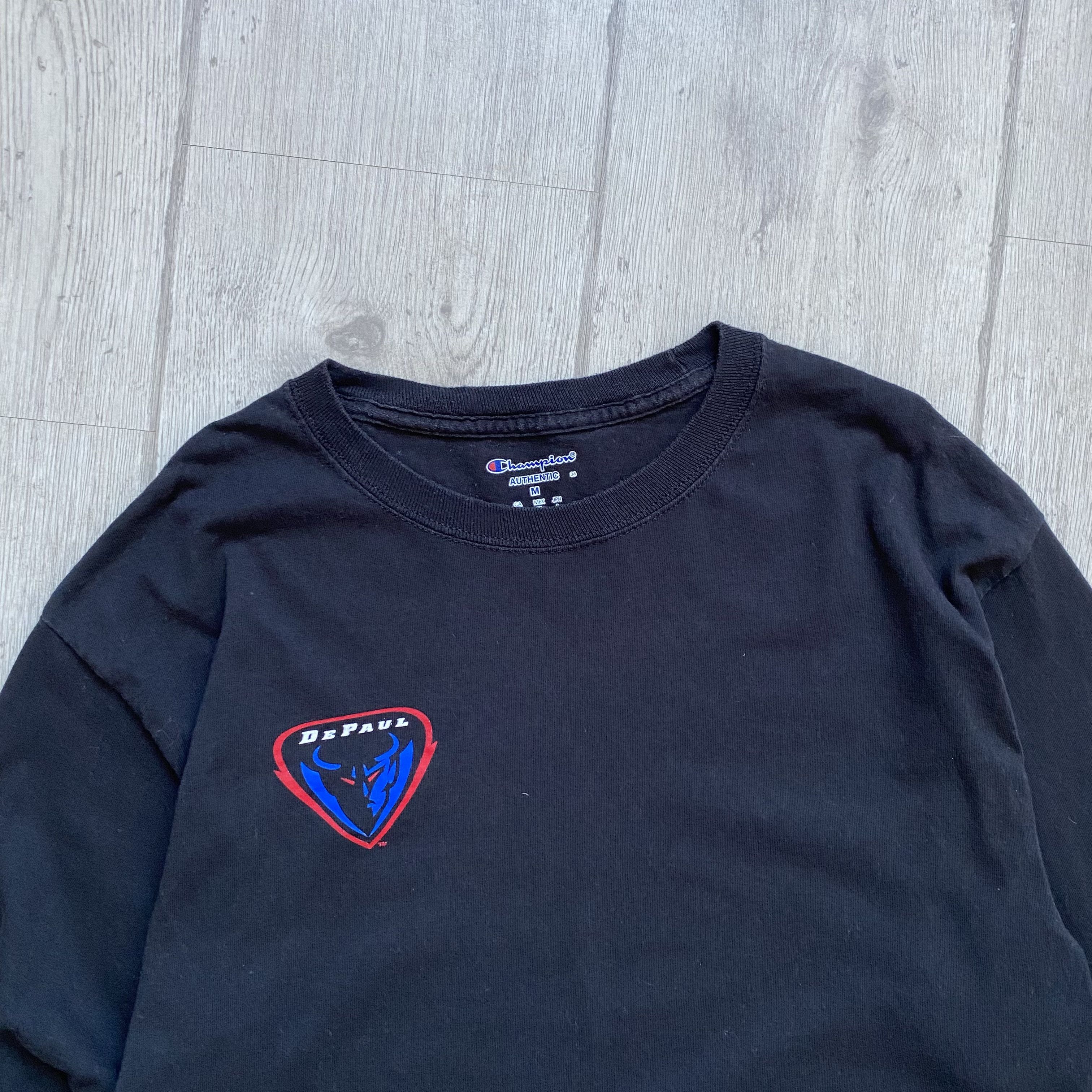 Champion 🔥 Champion DePaul Longsleeve university blue demons Size US M / EU 48-50 / 2 - 3 Thumbnail