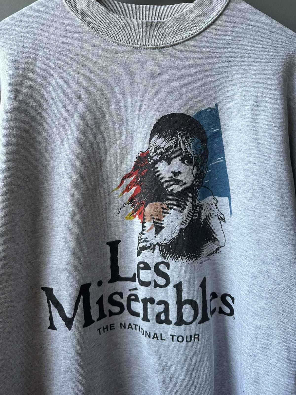 Vintage Les Miserables Tour Sweatshirt Size XL Size US XL / EU 56 / 4 - 2 Thumbnail