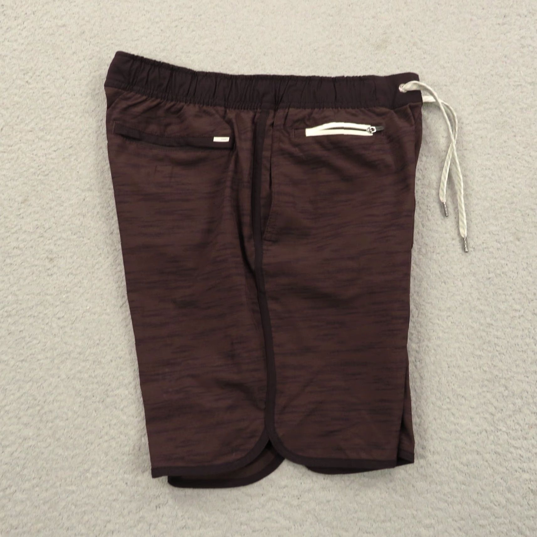Vuori Vuori Banks Shorts Small 7" Mens Linerless Cherry Black Heather Performance V330 Size US 29 - 4 Thumbnail