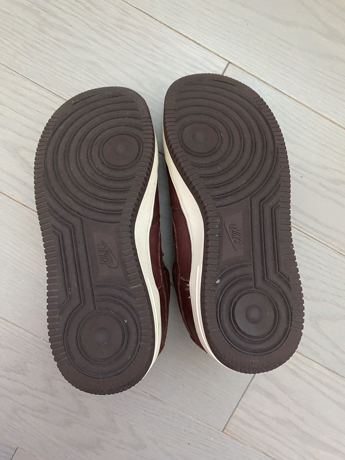 Nike 2004 Nike Air Force 1 Low “Aged Wine” Size US 4 / IT 34 - 4 Thumbnail