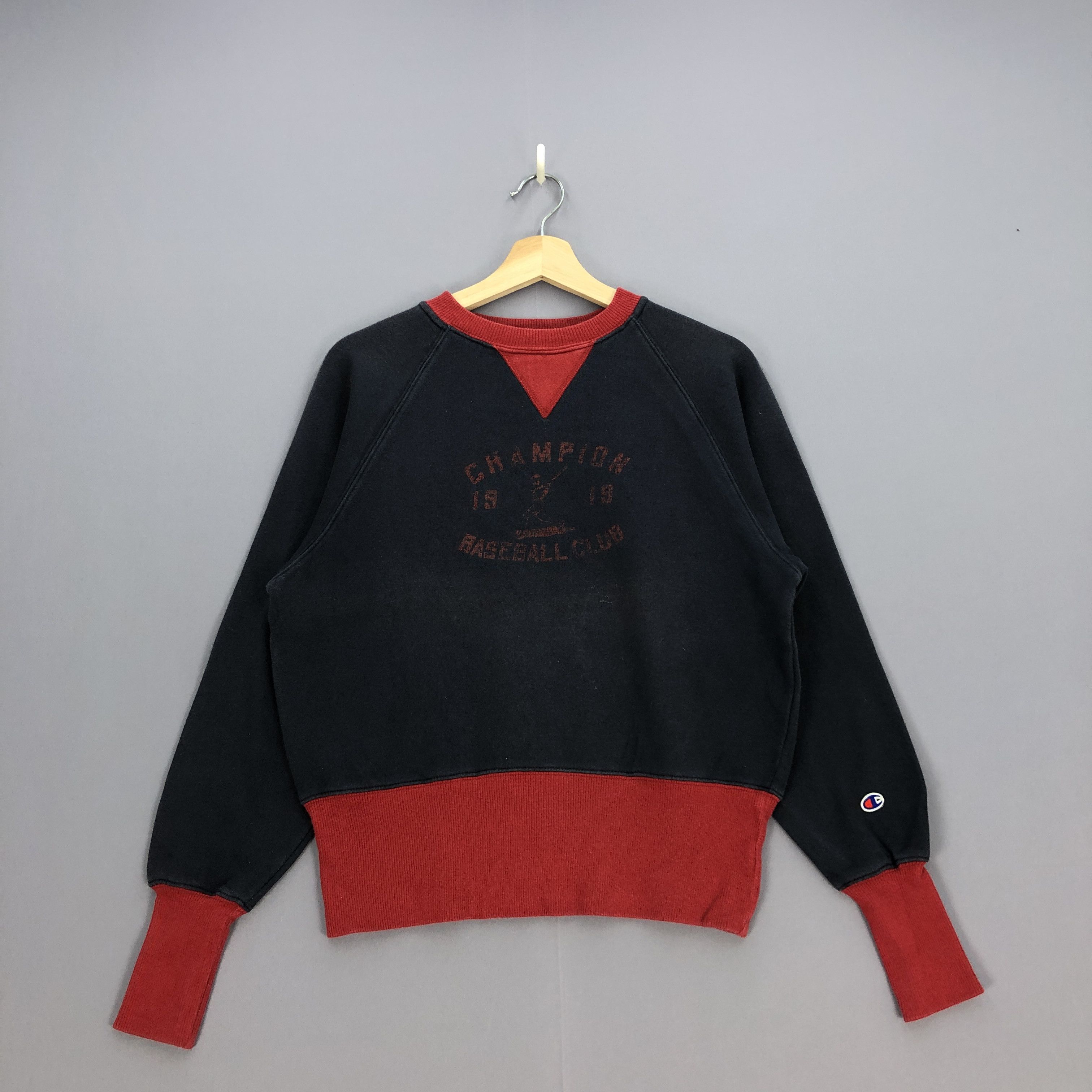 Champion Vintage Champion Sweatshirt Champion Sweater Jumper Size US M / EU 48-50 / 2 - 1 Thumbnail