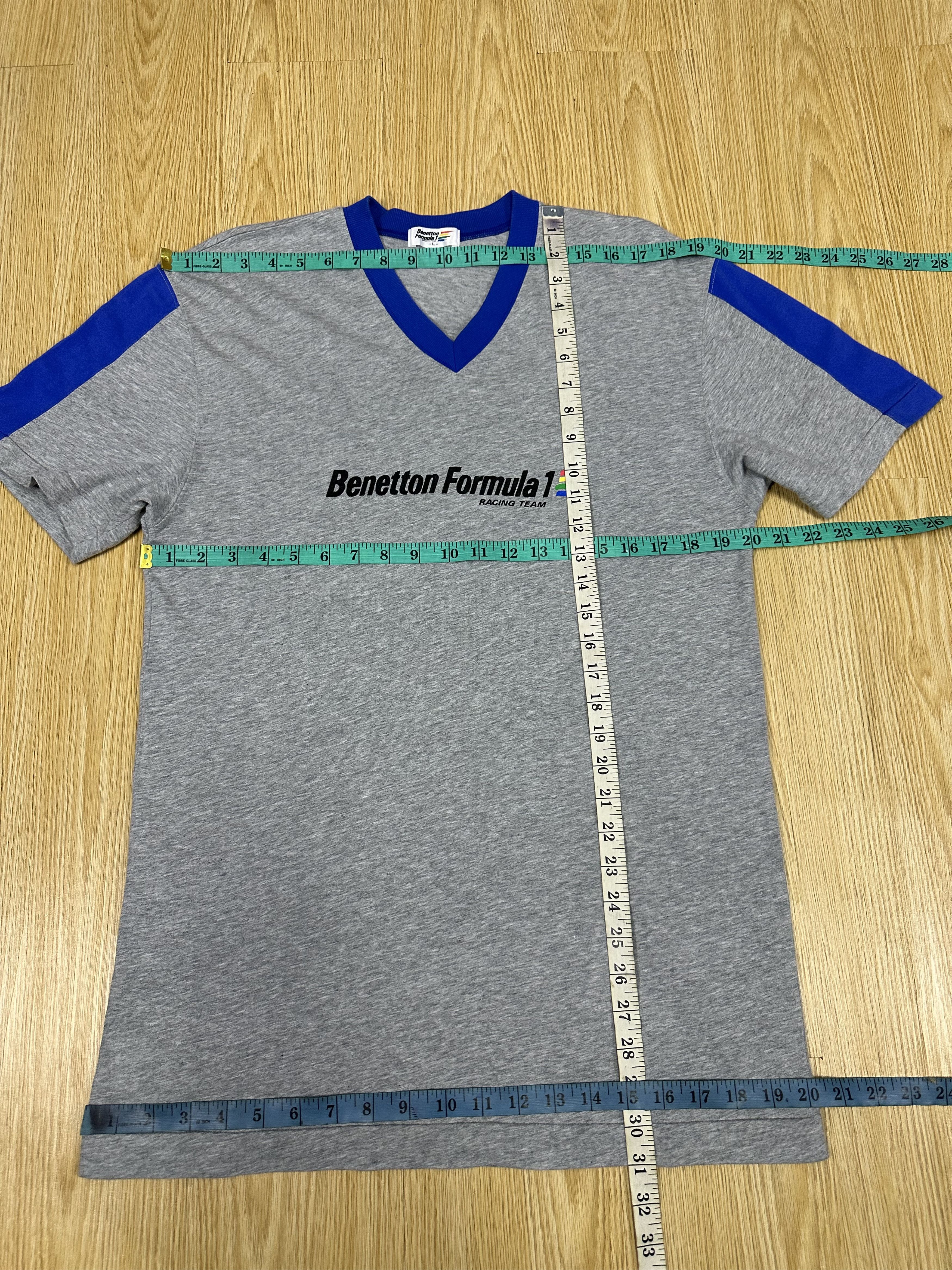 Benetton Benetton Formula 1 Spellout Logo Vintage Tshirt A320 Size US M / EU 48-50 / 2 - 4 Thumbnail