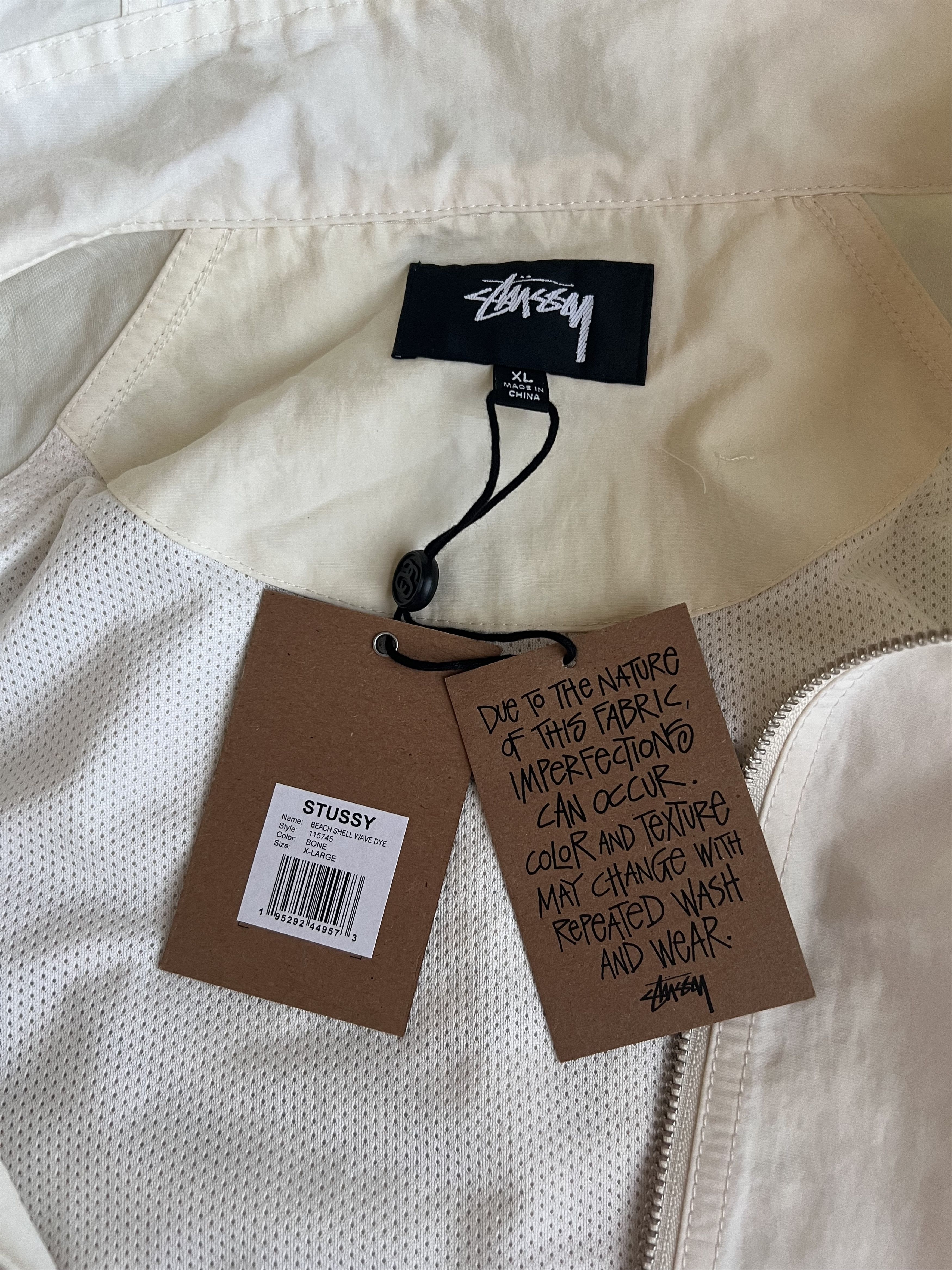 Stussy Stussy Beach Shell Jacket in Wave Dye Bone Size US XL / EU 56 / 4 - 7 Thumbnail