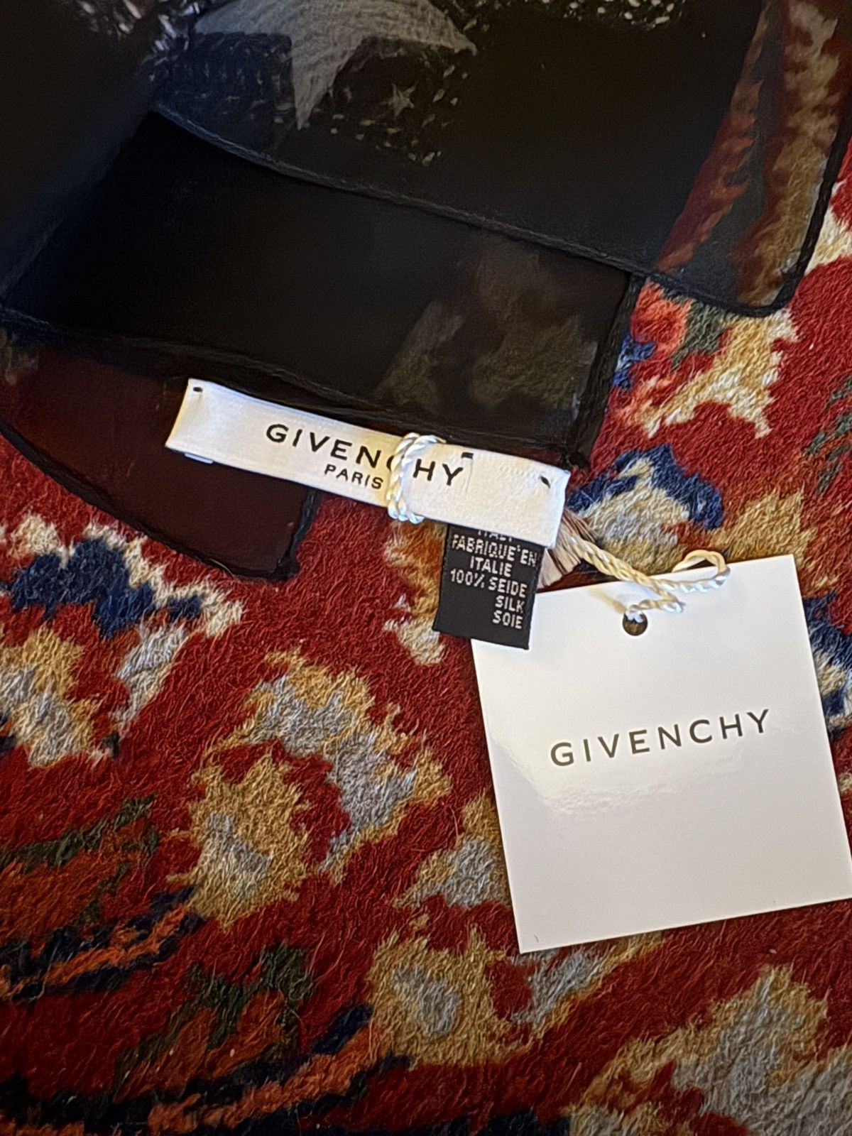 Givenchy Givenchy scarf with a star and floral design Size ONE SIZE - 4 Thumbnail