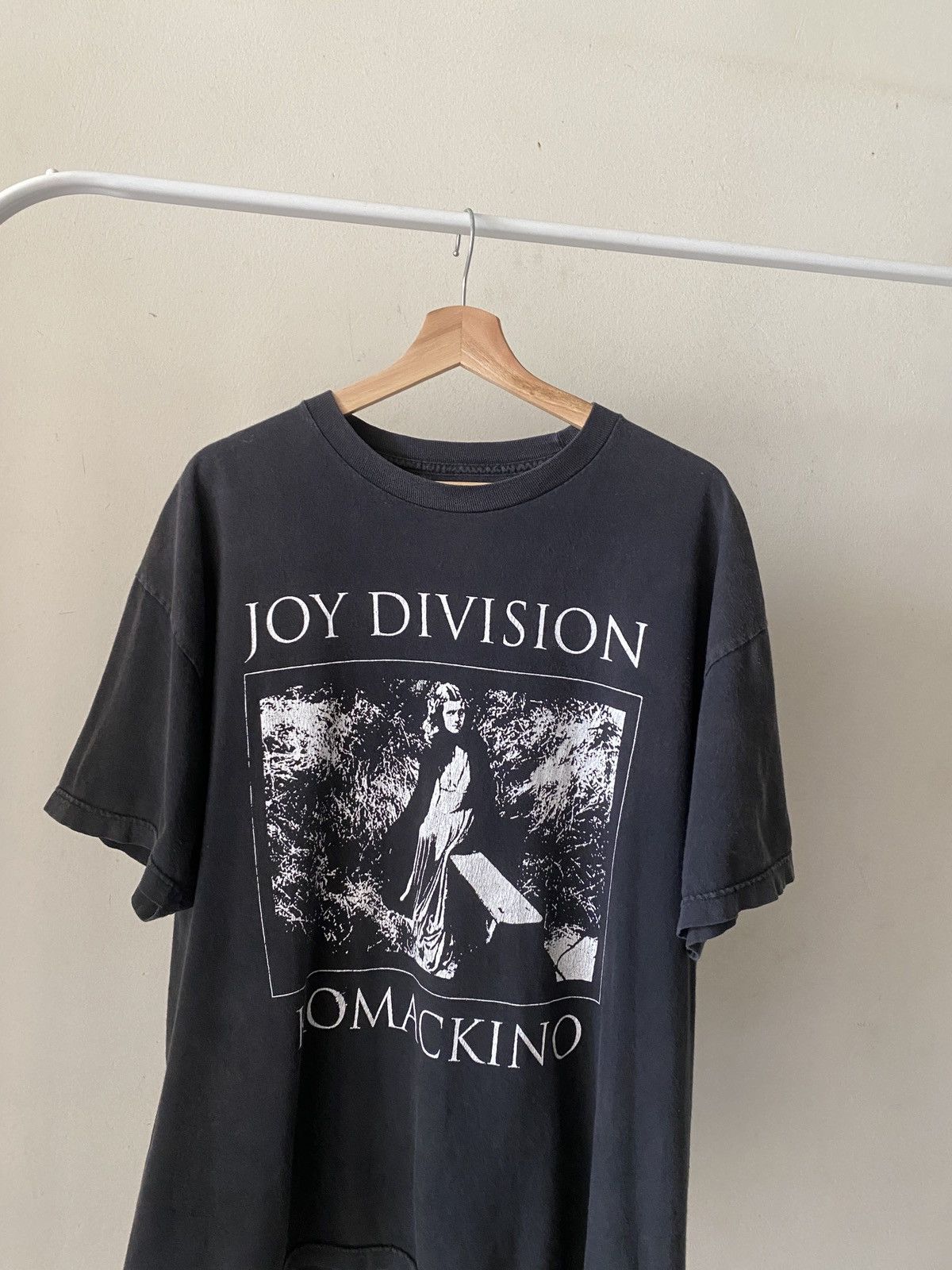 Band Tees 1990s Joy Division Komackino Vintage Tee Size US XL / EU 56 / 4 - 1 Thumbnail