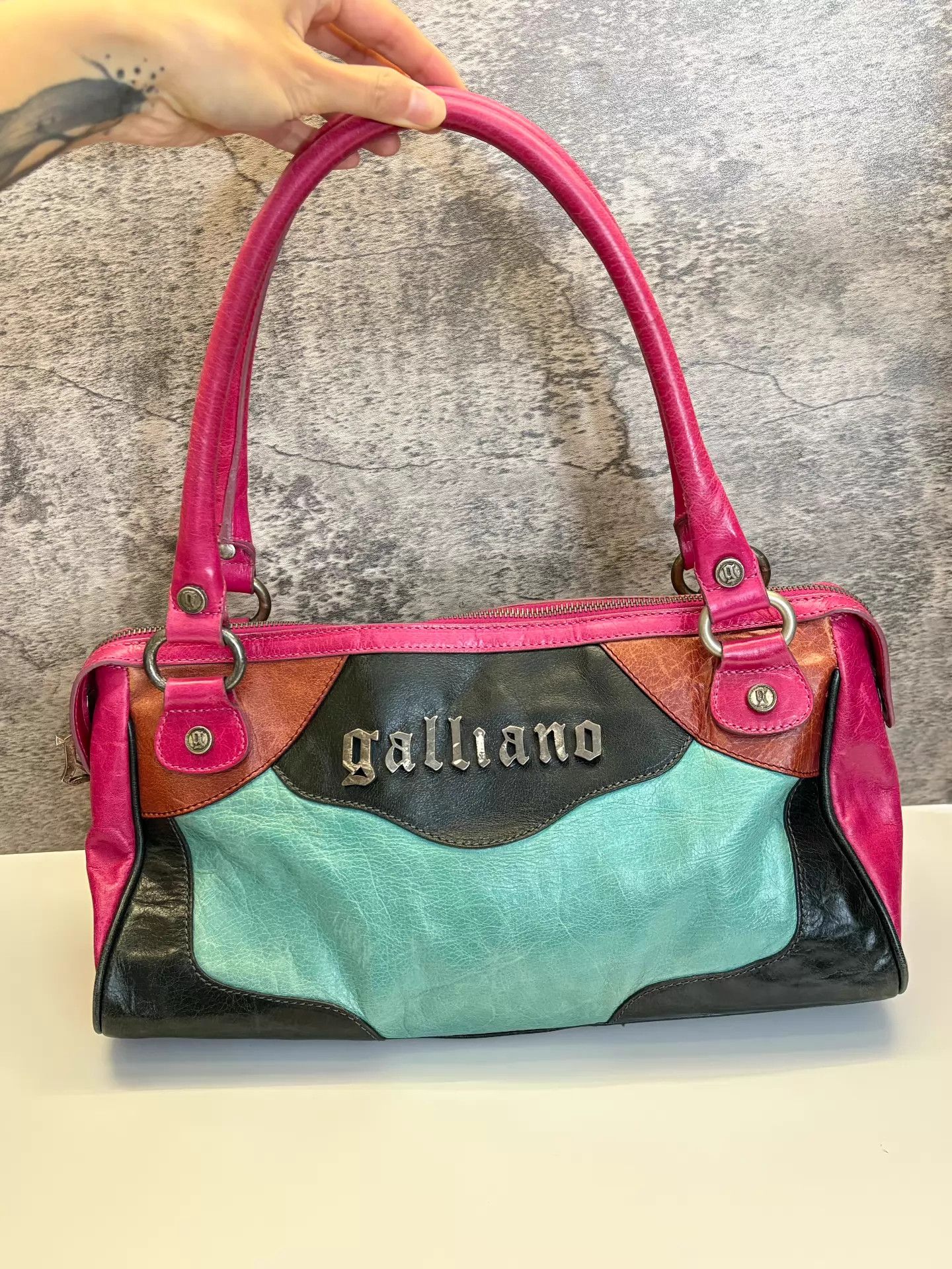 John Galliano John Galliano vtg colorblocked waxed leather underarm bag Size ONE SIZE - 2 Thumbnail