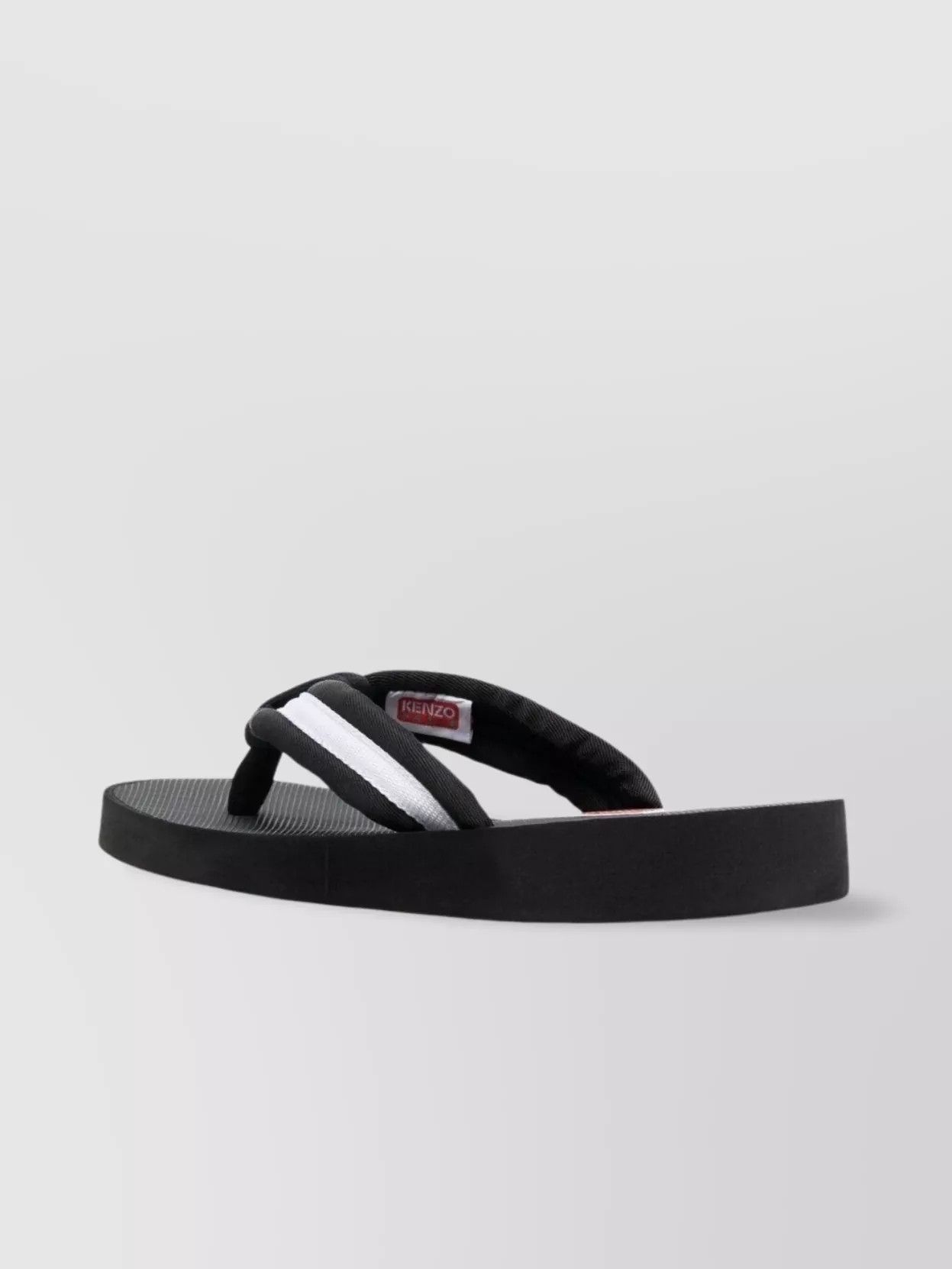 o1y1025 Slippers in Black/White