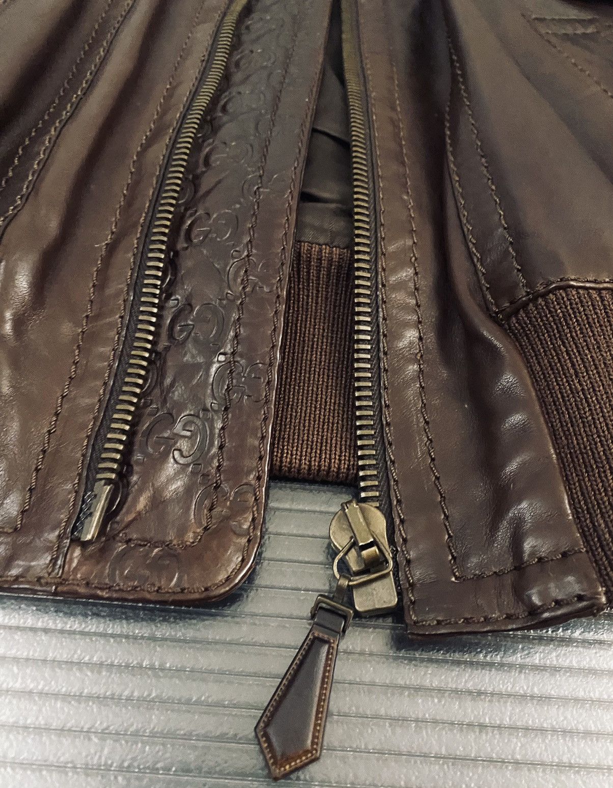 Gucci Gucci x Tom Ford 🇮🇹 Mocha Leather GG Allover Bomber Jacket 52 Size US L / EU 52-54 / 3 - 9 Thumbnail