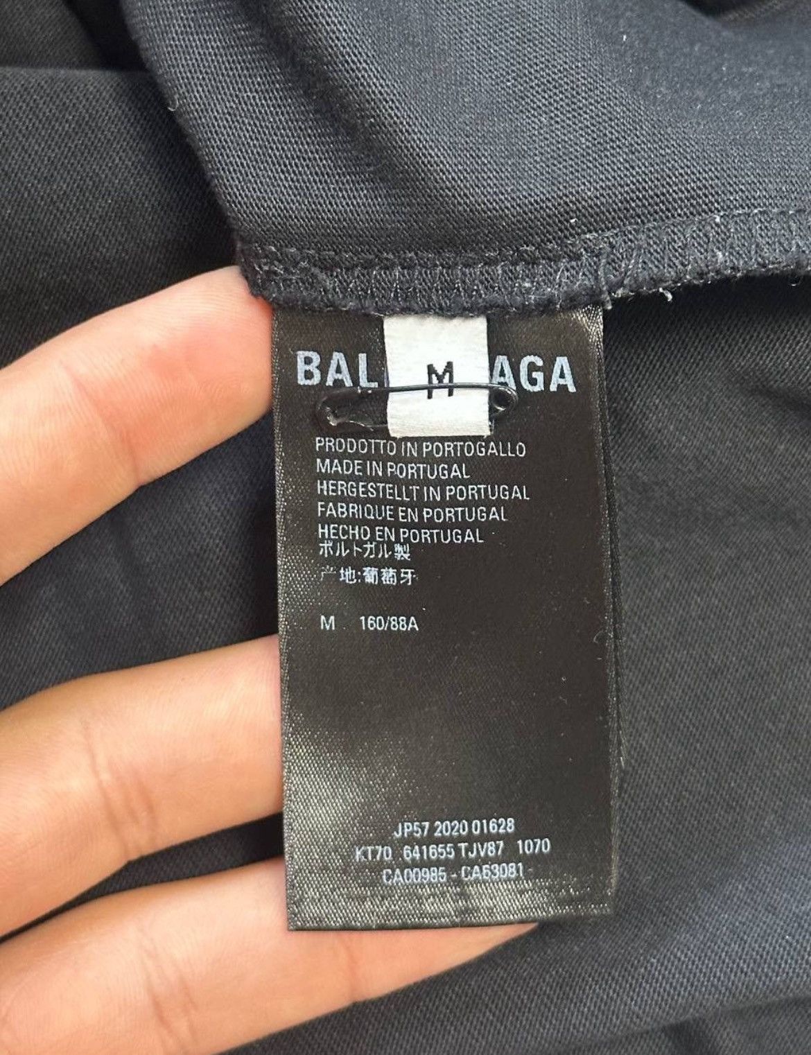 Balenciaga Balenciaga tshirt Size US S / EU 44-46 / 1 - 4 Thumbnail