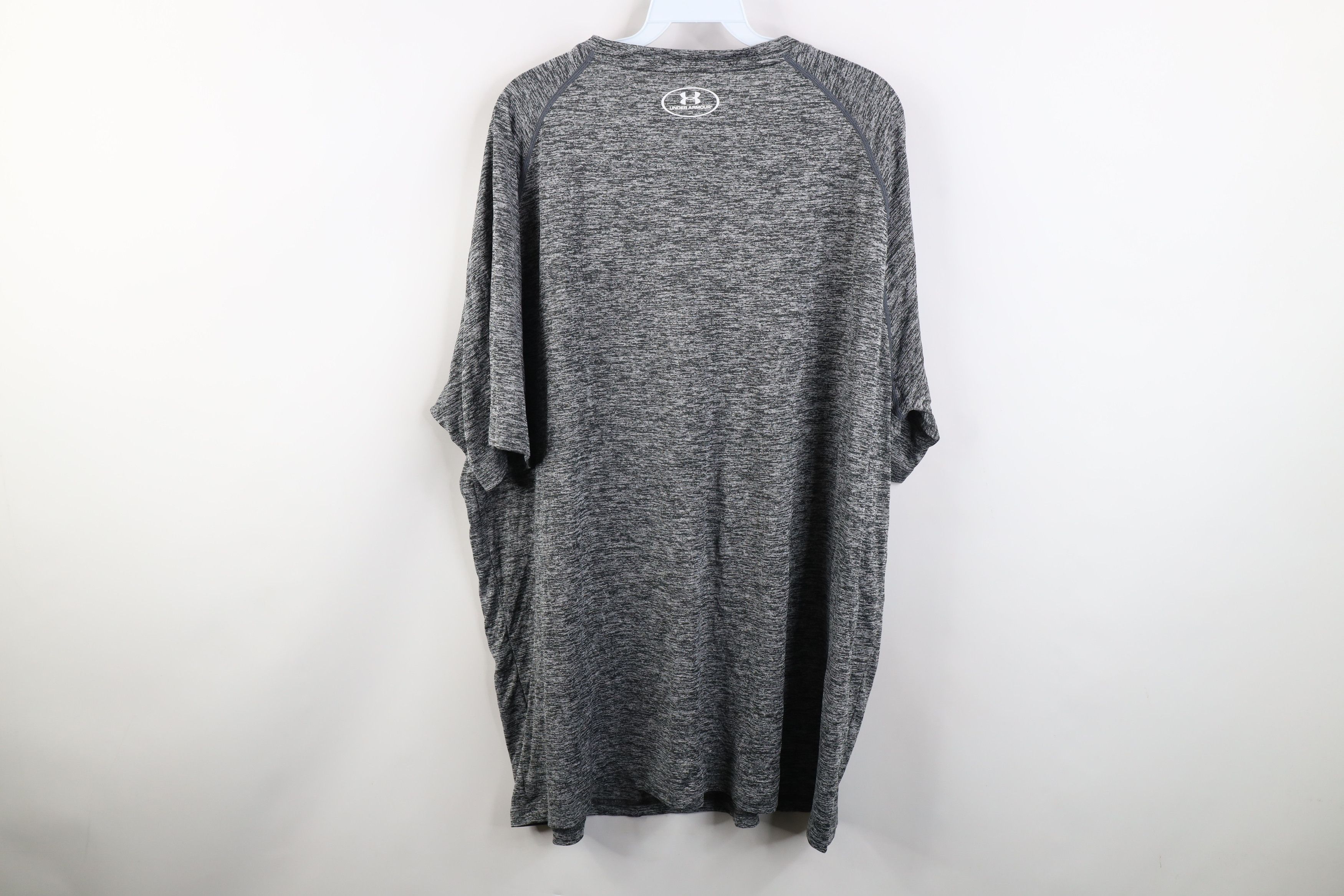 Under Armour Under Armour University of Wisconsin Football T-Shirt Gray Size US XXL / EU 58 / 5 - 10 Thumbnail