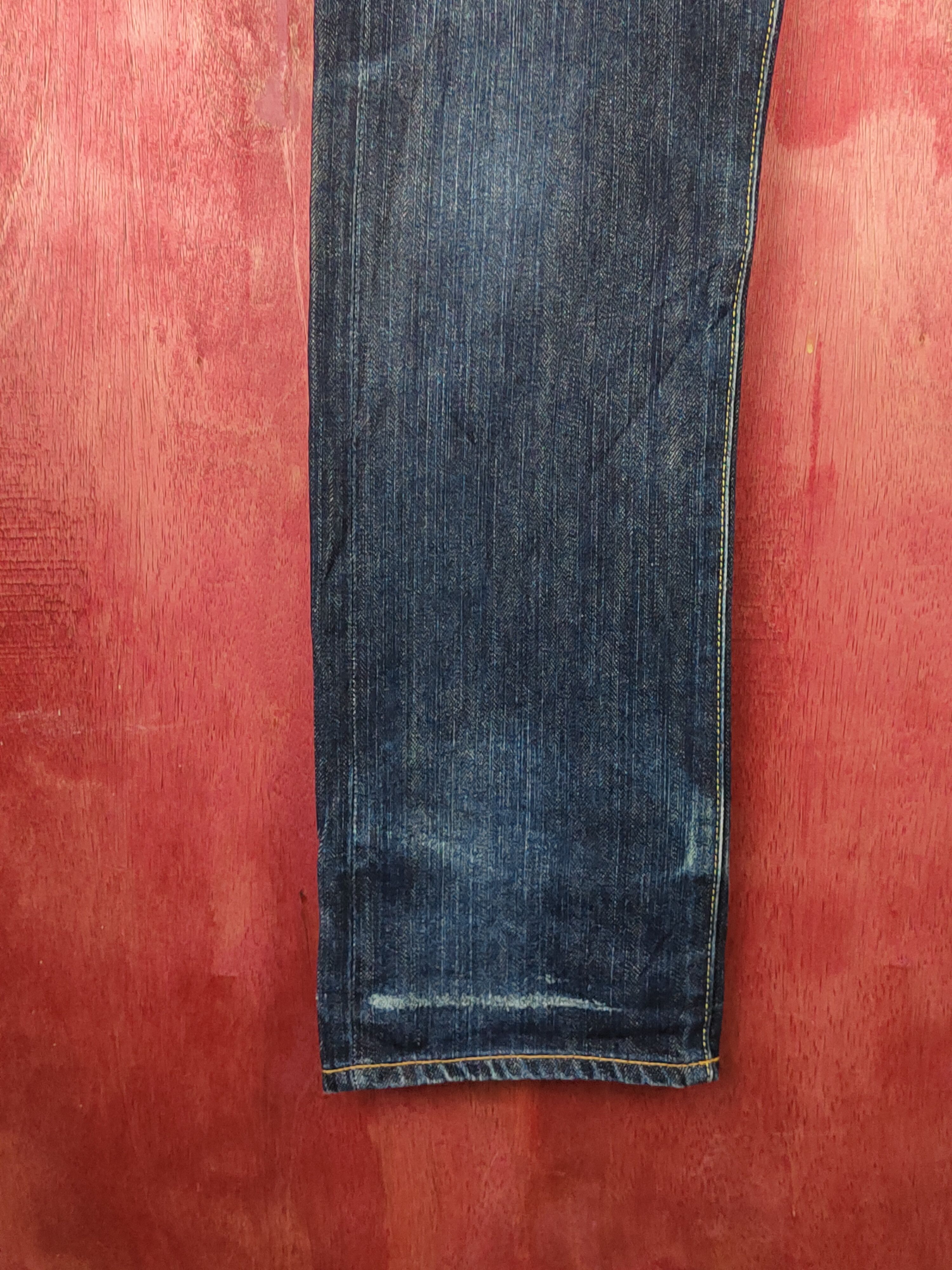 Japanese Brand Uniqlo Dark Blue Distressed Ripped Jeans #S1654 Size US 31 - 4 Thumbnail