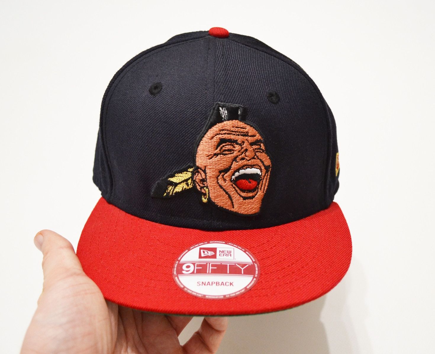 MLB Atlanta Braves Screaming Chief Noc-A-Homa Banned Logo Hat Size ONE SIZE - 2 Thumbnail