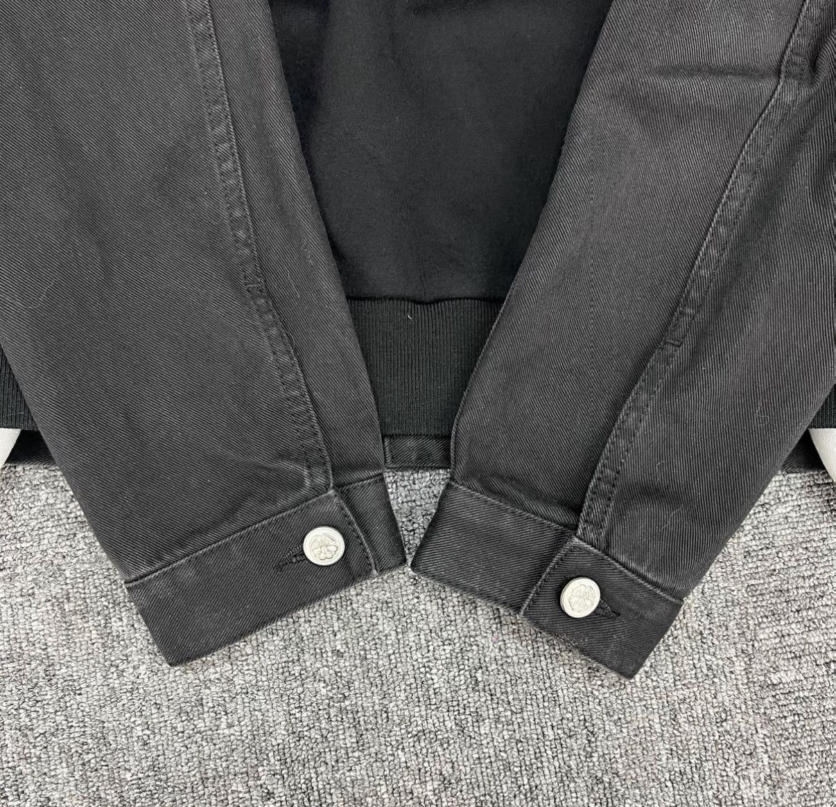 Alexander McQueen Alexander McQueen Denim Sweatshirt K12 Size US M / EU 48-50 / 2 - 7 Thumbnail