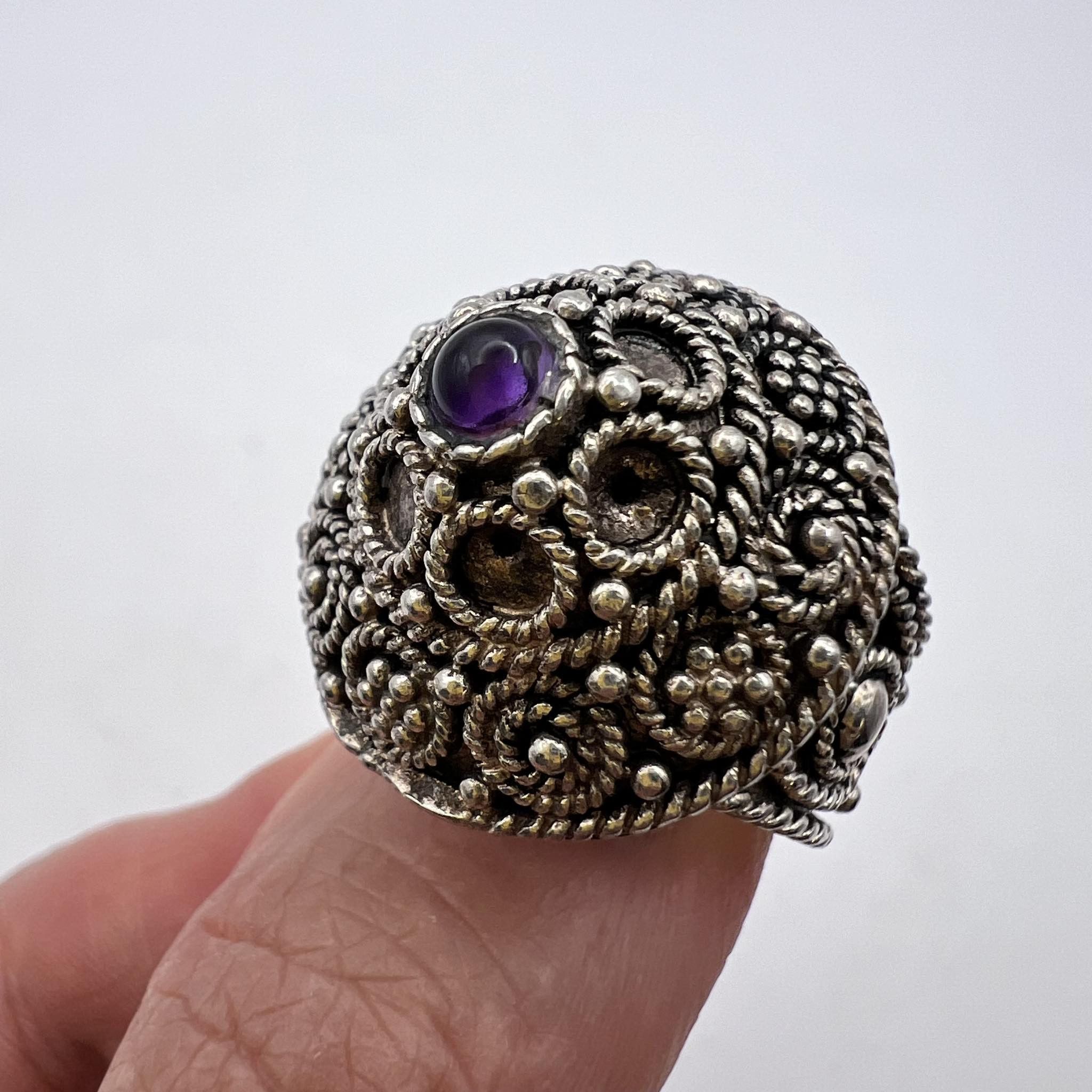 Vintage Vintage Sterling Silver 925 Ring Signed 12 gr Size 8.5 Size ONE SIZE - 1 Thumbnail