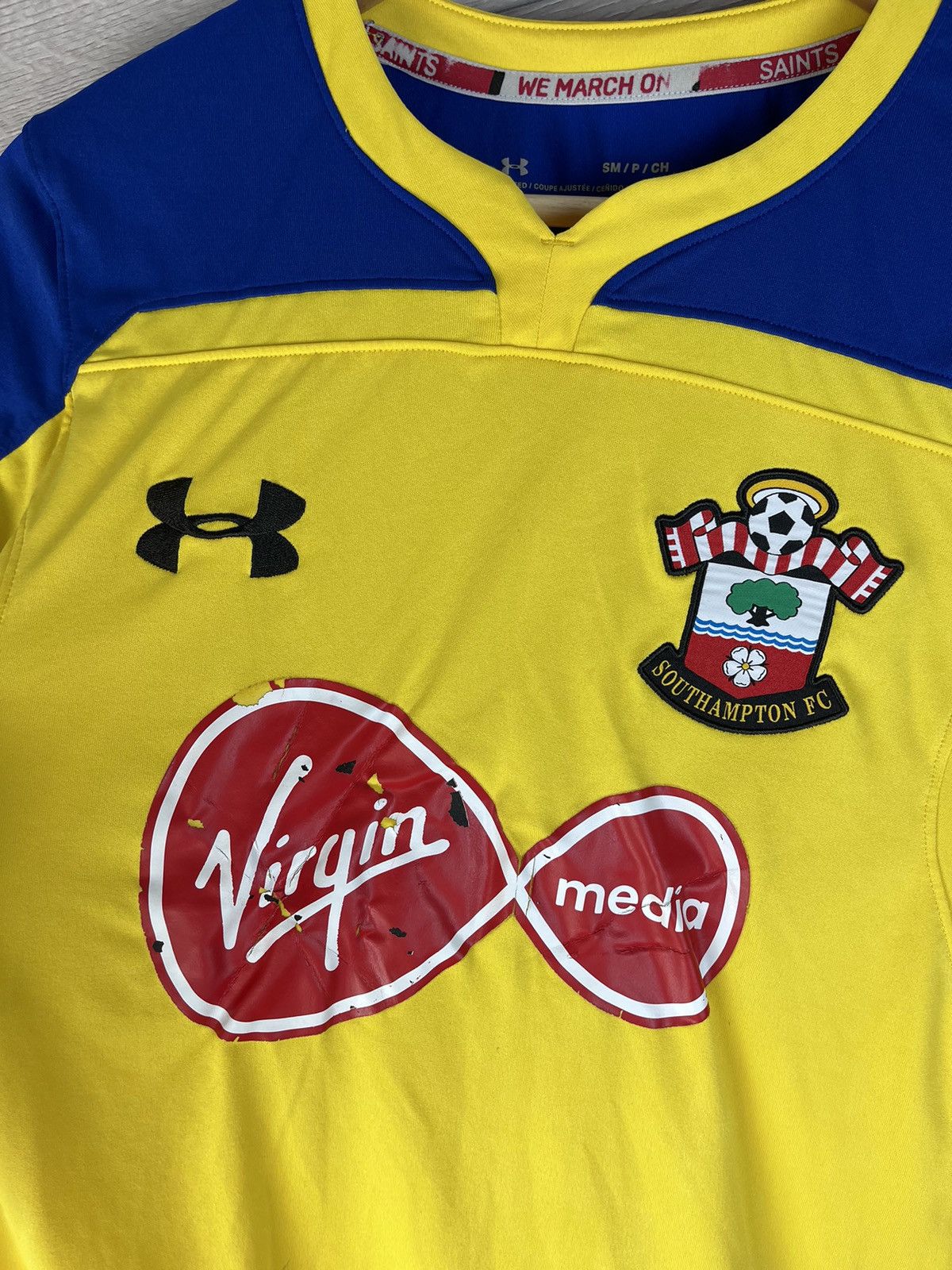 Under Armour Men’s soccer jersey Under Armour size S Southampton Fc Size US S / EU 44-46 / 1 - 5 Thumbnail