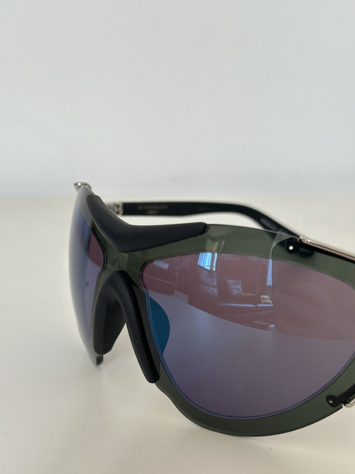 Givenchy Givenchy Women's Sunglasses Size ONE SIZE - 5 Thumbnail