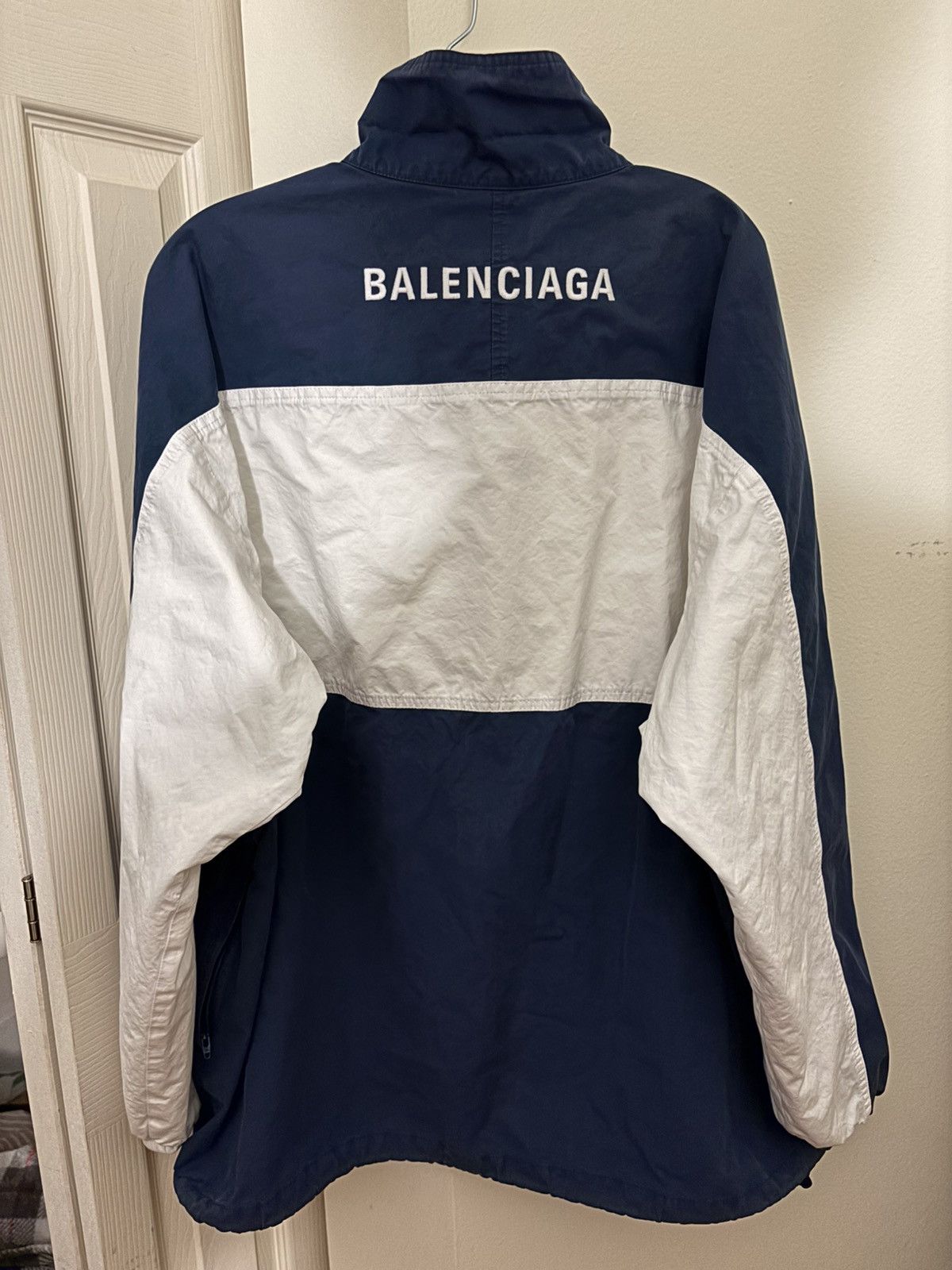 Balenciaga Authentic Balenciaga Jacket, Size 44 Oversized Size US S / EU 44-46 / 1 - 8 Thumbnail
