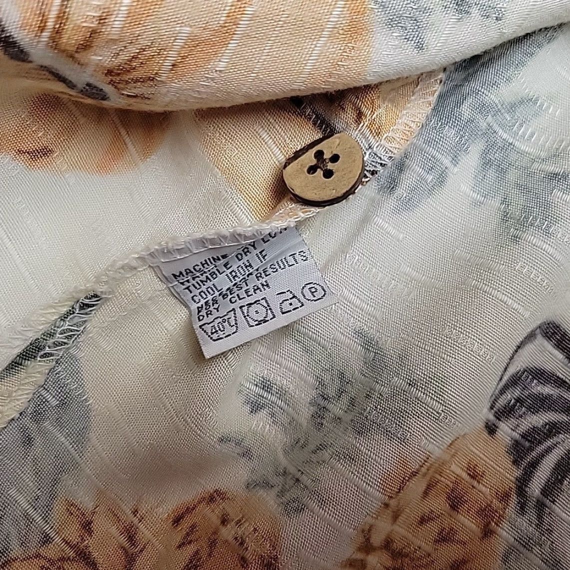 Tommy Bahama Tommy Bahama Shirt Mens Large 100% Silk Multicolor Floral Hawaiian Short Sleeve Size US L / EU 52-54 / 3 - 6 Thumbnail