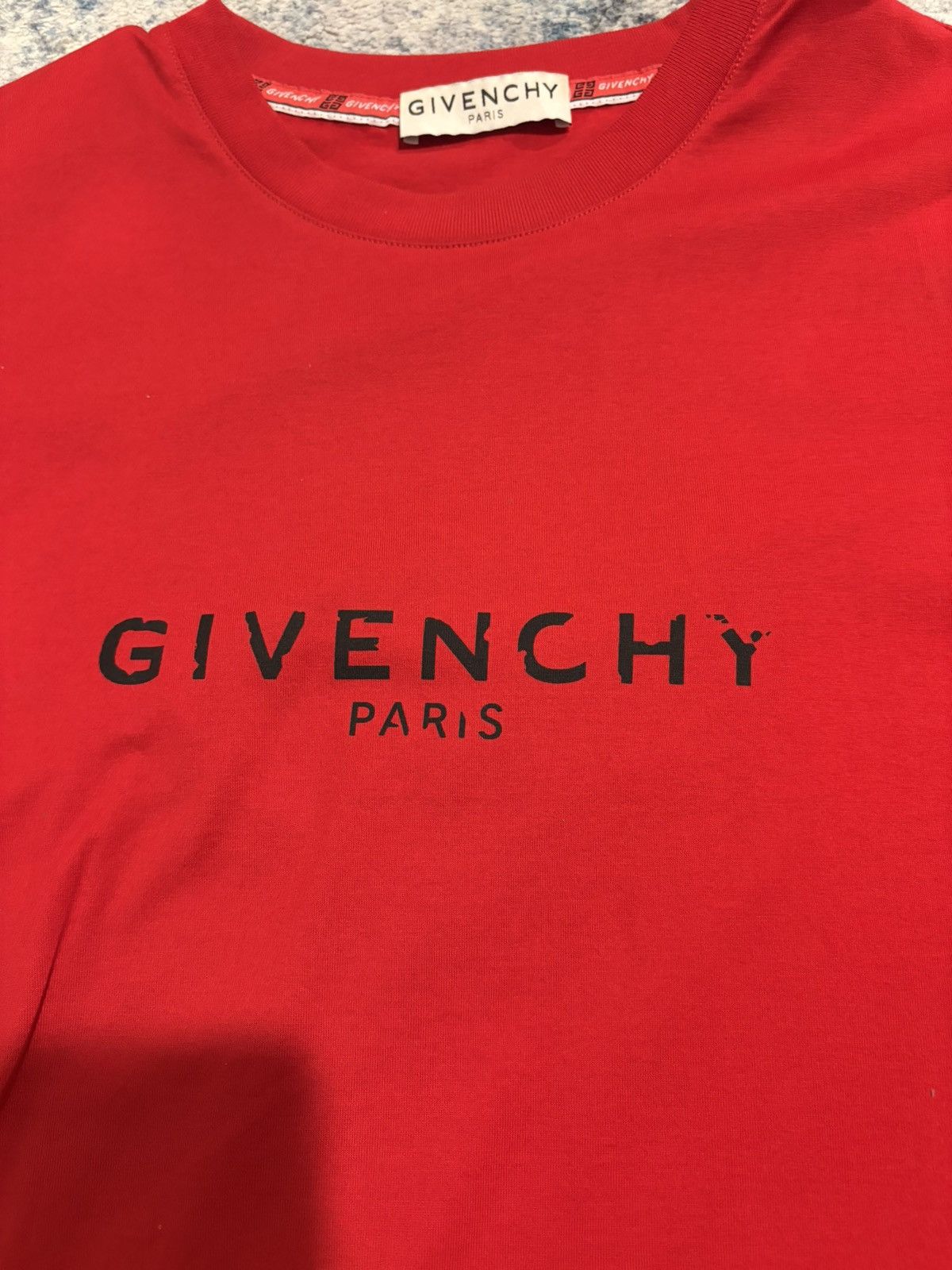 Givenchy Givenchy Distressed Logo Red T-Shirt Size US S / EU 44-46 / 1 - 2 Thumbnail