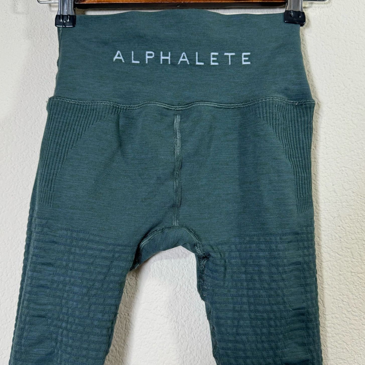 Alo alphalete | high rise contour halo seamless leggings sz XS Size 24" / US 00 / IT 34 - 7 Thumbnail