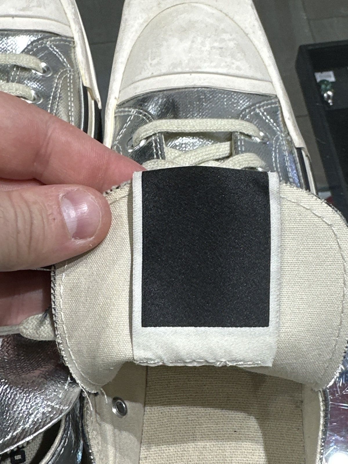 Converse × Rick Owens Drkshdw Converse x Rick Owens DRKSHDW Sneaker Silver Size 11 Size US 11 / EU 44 - 6 Thumbnail