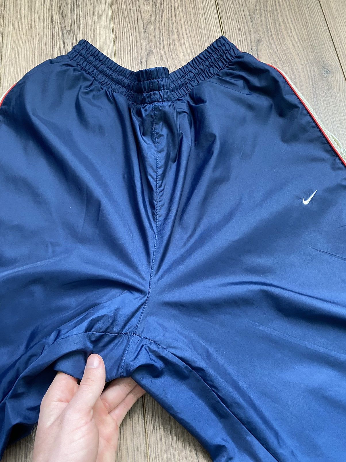 Nike × Vintage Vintage Nike 90’s Nylon Blue Pants Men’s Size M Size US 34 / EU 50 - 9 Thumbnail