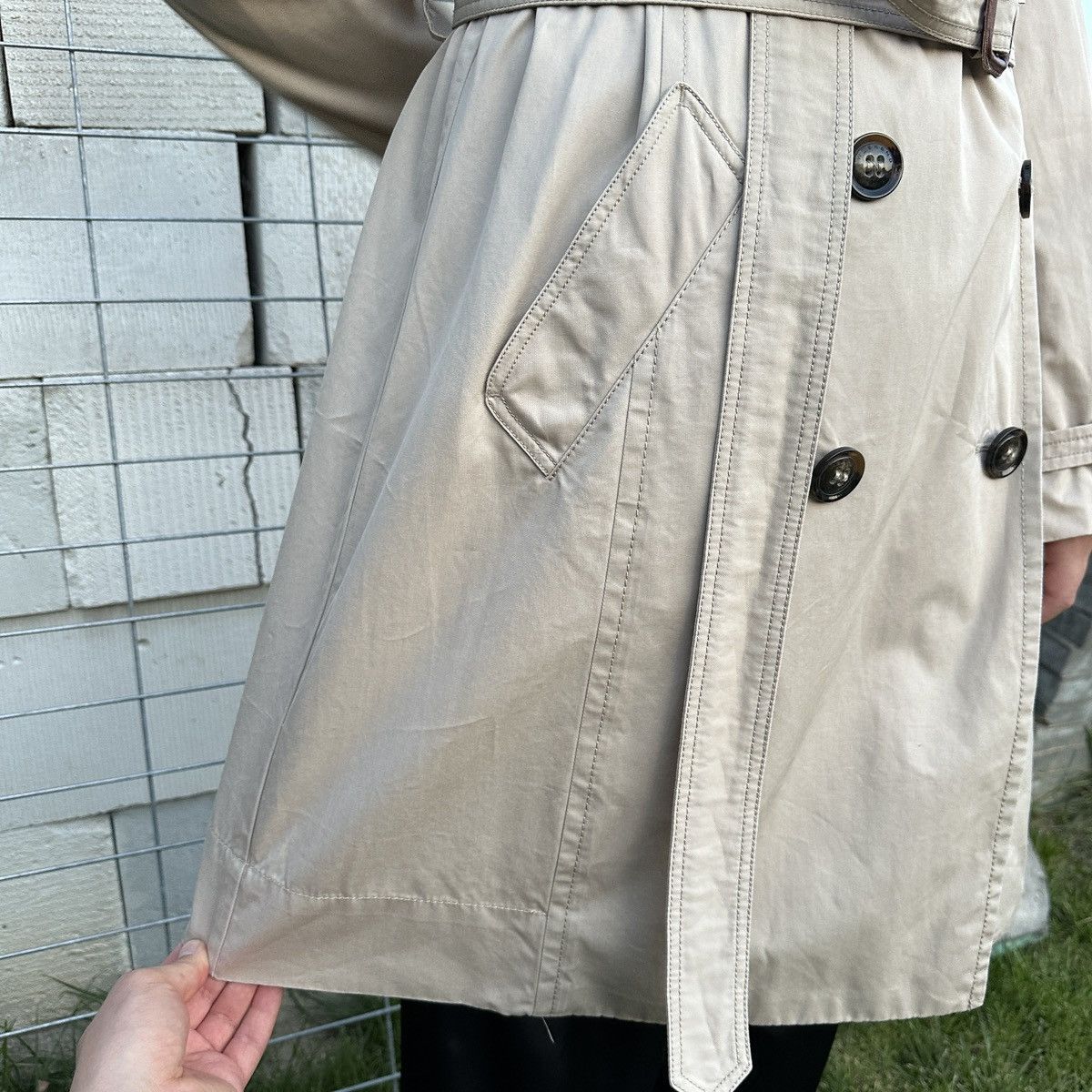 Weekend Max Mara Weekend Max Mara Coat Trench Beige Size L / US 10 / IT 46 - 7 Thumbnail